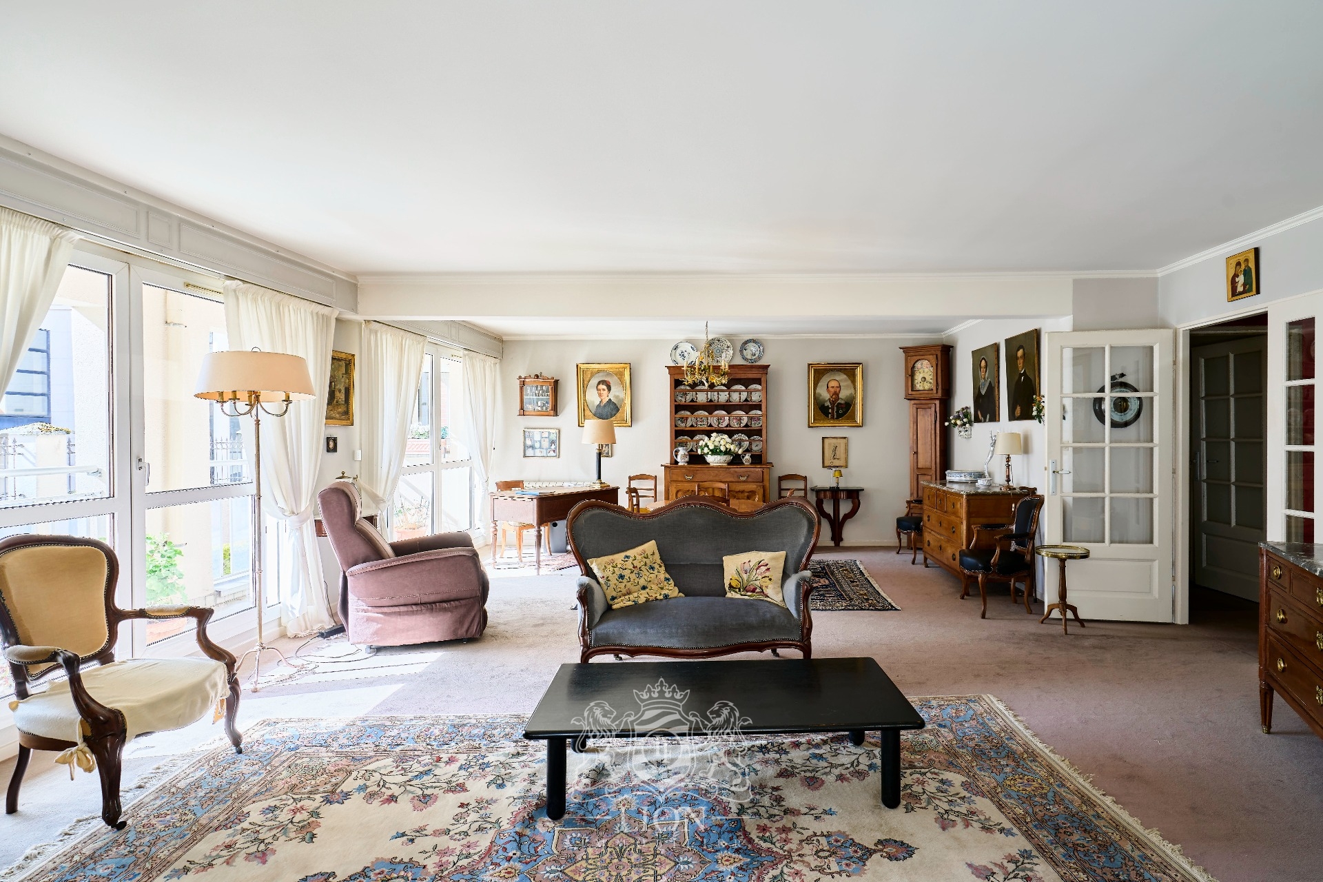 Appartement 3 ou 4 chambres balcon deux parkings  Photo 3 - Le Lion Immobilier