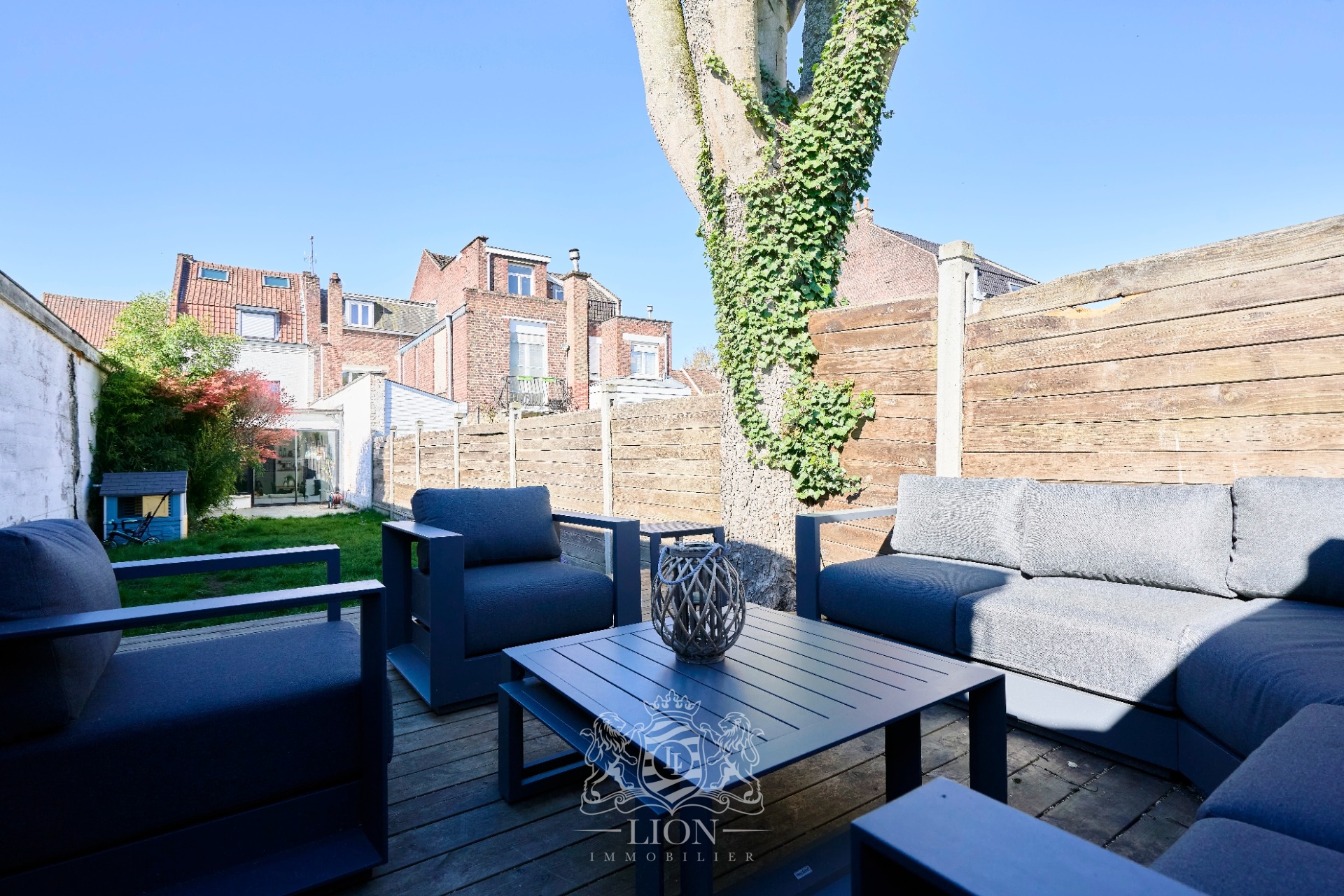 Belle maison ancienne proche tramway 3 chambres jardin Photo 13 - Le Lion Immobilier Belle maison ancienne proche tramway 3 chambres jardin Photo 13 - Le Lion Immobilier