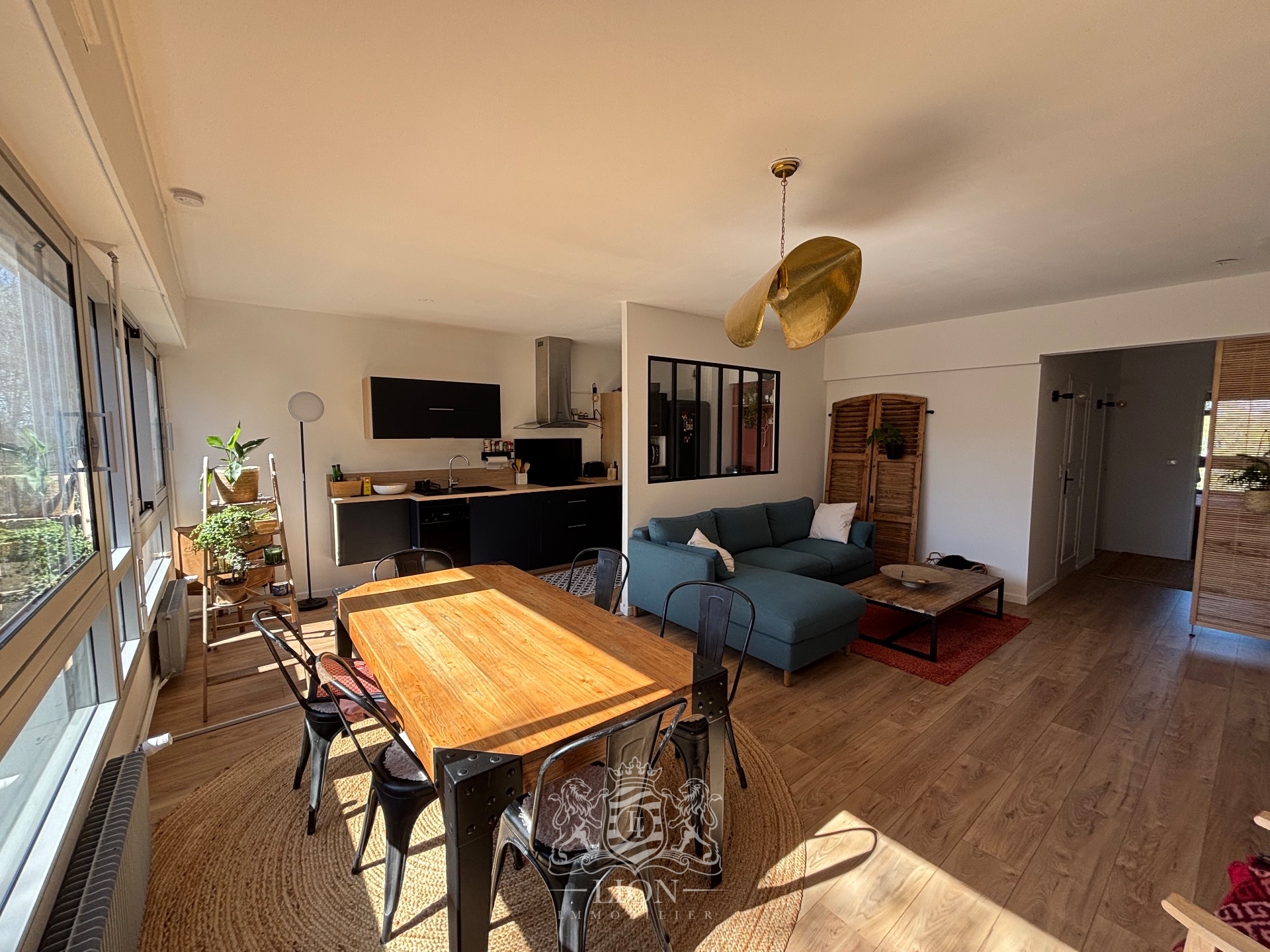 Appartement t4 au dernier etage canon d or Photo 2 - Le Lion Immobilier Appartement t4 au dernier etage canon d or Photo 2 - Le Lion Immobilier