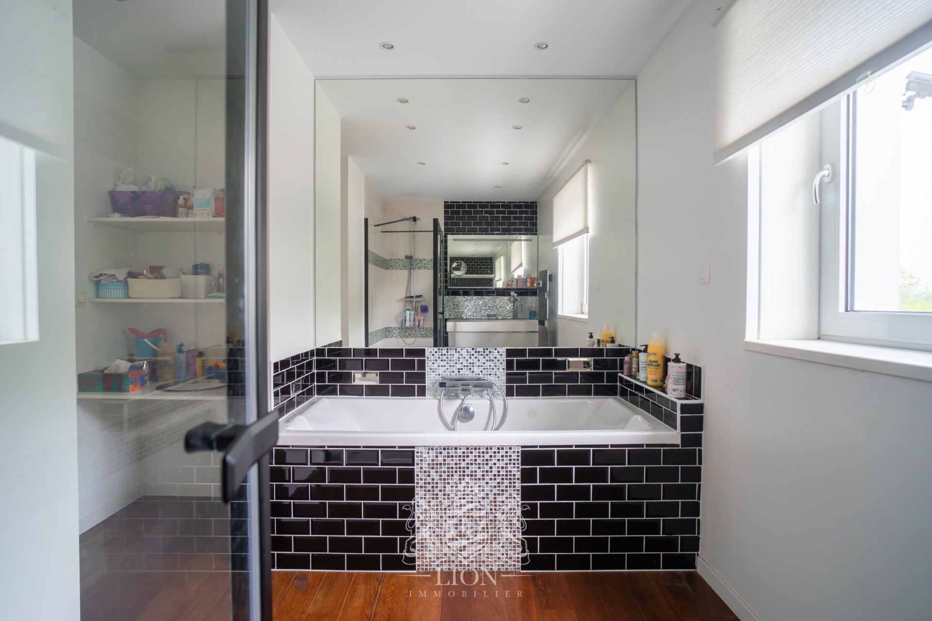 Maison d architecte avec piscine interieur Photo 12 - Le Lion Immobilier Maison d architecte avec piscine interieur Photo 12 - Le Lion Immobilier