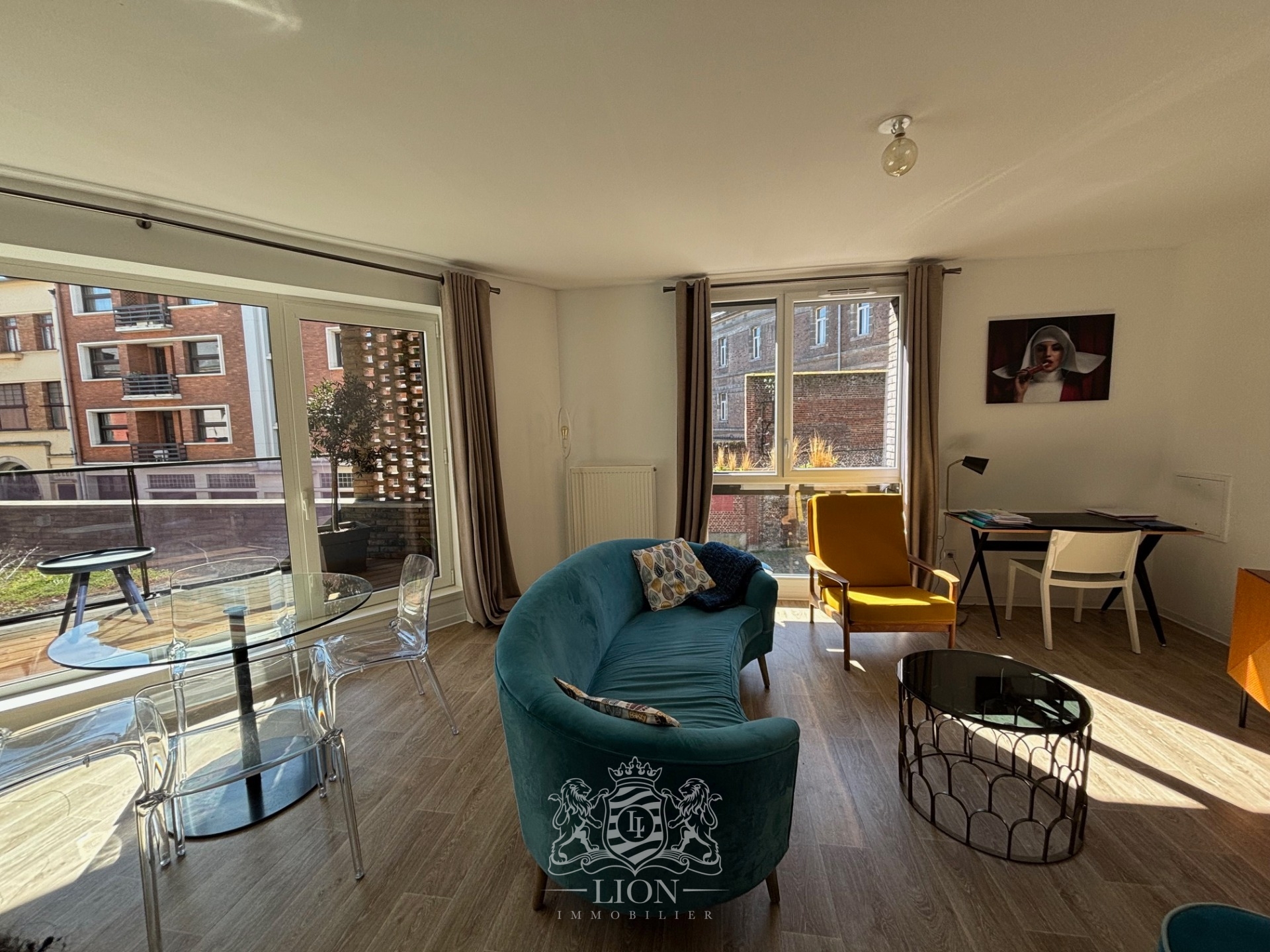 Lille centre porte de paris t2 balcon parking Photo 10 - Le Lion Immobilier Lille centre porte de paris t2 balcon parking Photo 10 - Le Lion Immobilier