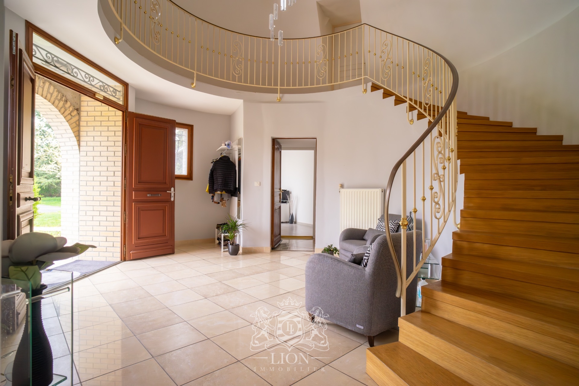 Volumes exceptionnels pour cette maison d architecte Photo 4 - Le Lion Immobilier Volumes exceptionnels pour cette maison d architecte Photo 4 - Le Lion Immobilier