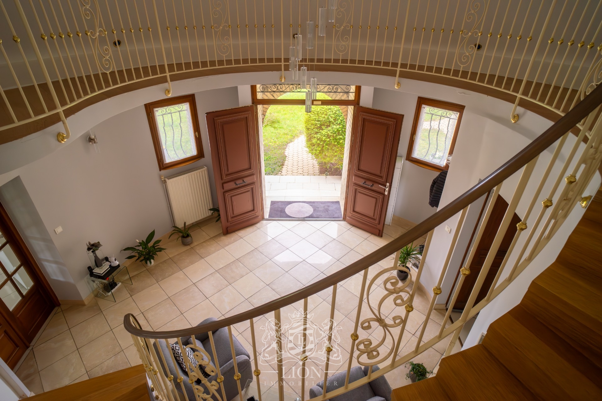 Volumes exceptionnels pour cette maison d architecte Photo 5 - Le Lion Immobilier Volumes exceptionnels pour cette maison d architecte Photo 5 - Le Lion Immobilier
