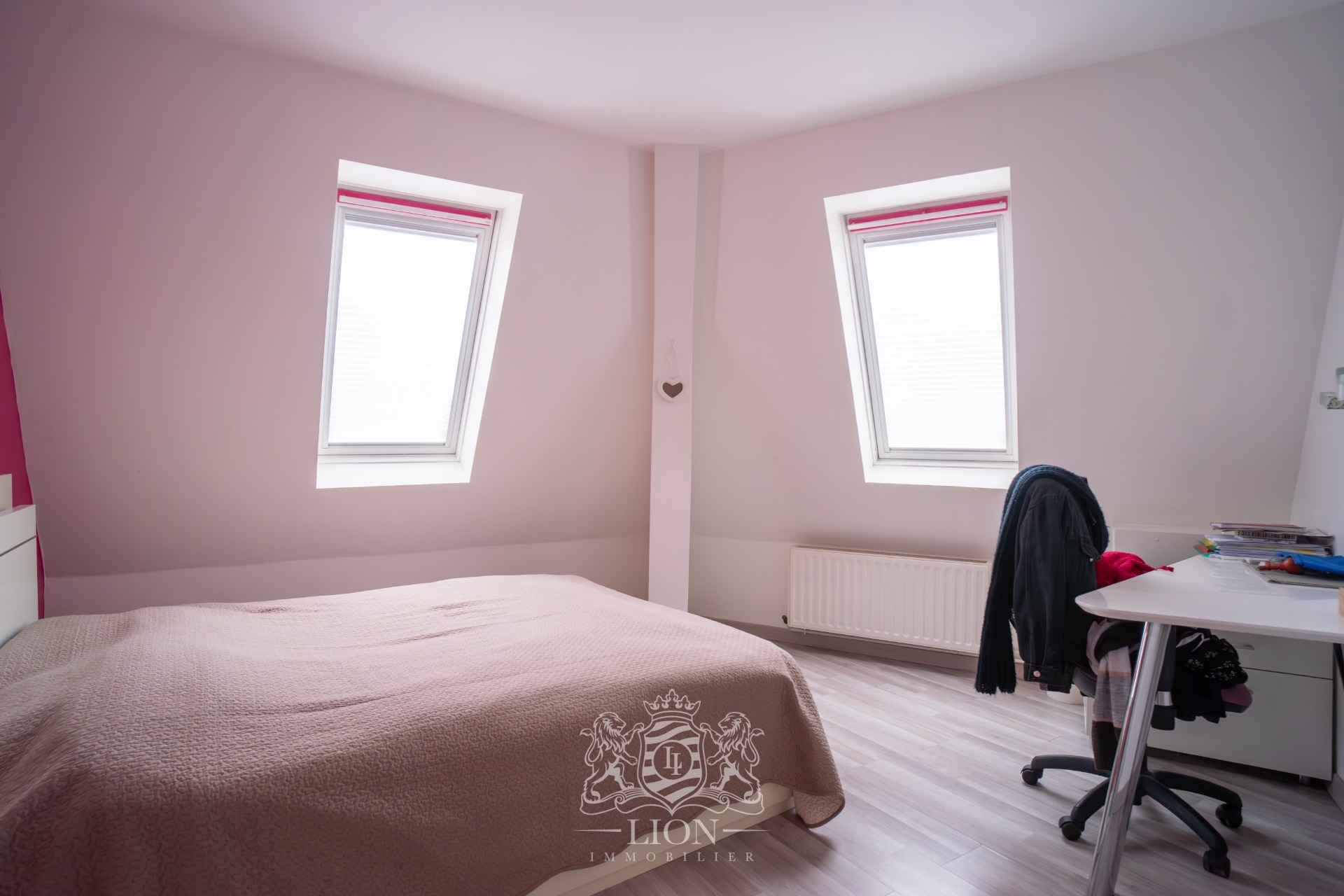 Volumes exceptionnels pour cette maison d architecte Photo 11 - Le Lion Immobilier