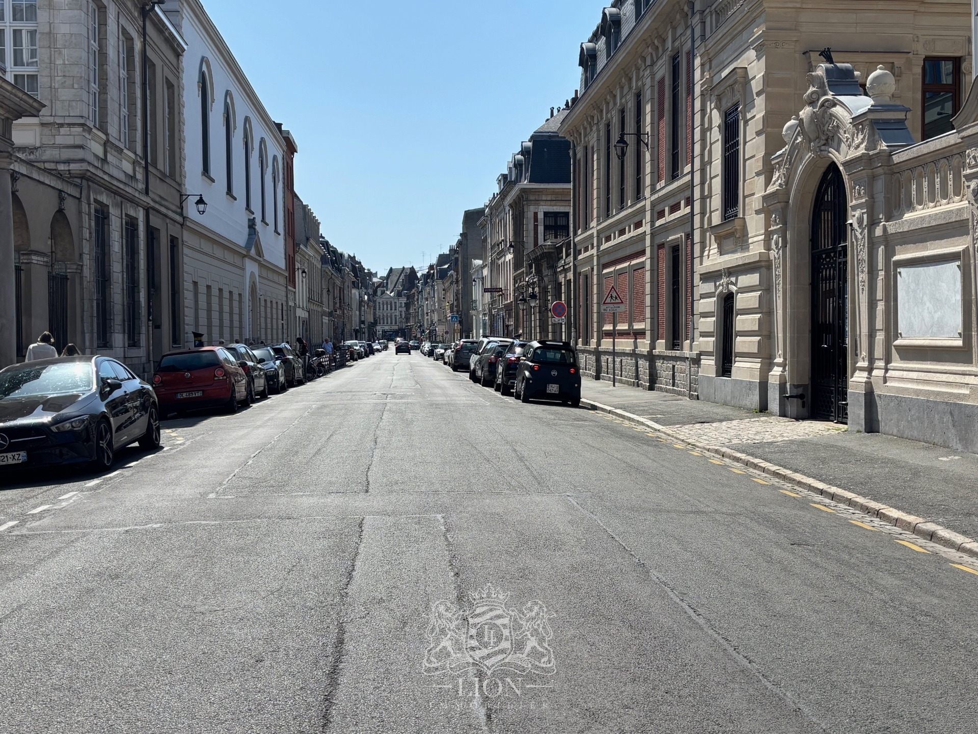 Vieux lille appartement terrasse et parking Photo 2 - Le Lion Immobilier Vieux lille appartement terrasse et parking Photo 2 - Le Lion Immobilier
