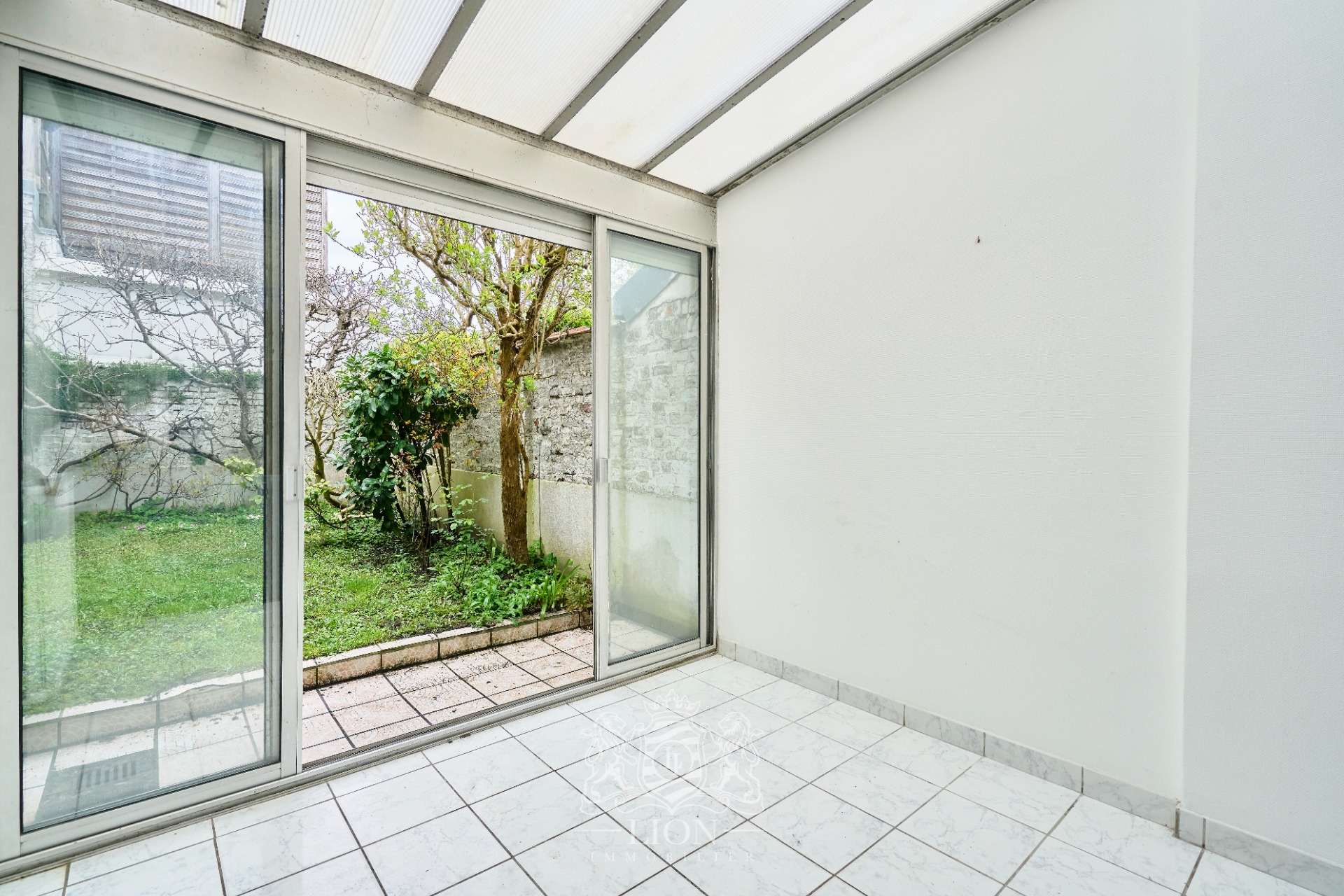 Tres belle maison ancienne 4 chambres et jardin Photo 9 - Le Lion Immobilier Tres belle maison ancienne 4 chambres et jardin Photo 9 - Le Lion Immobilier