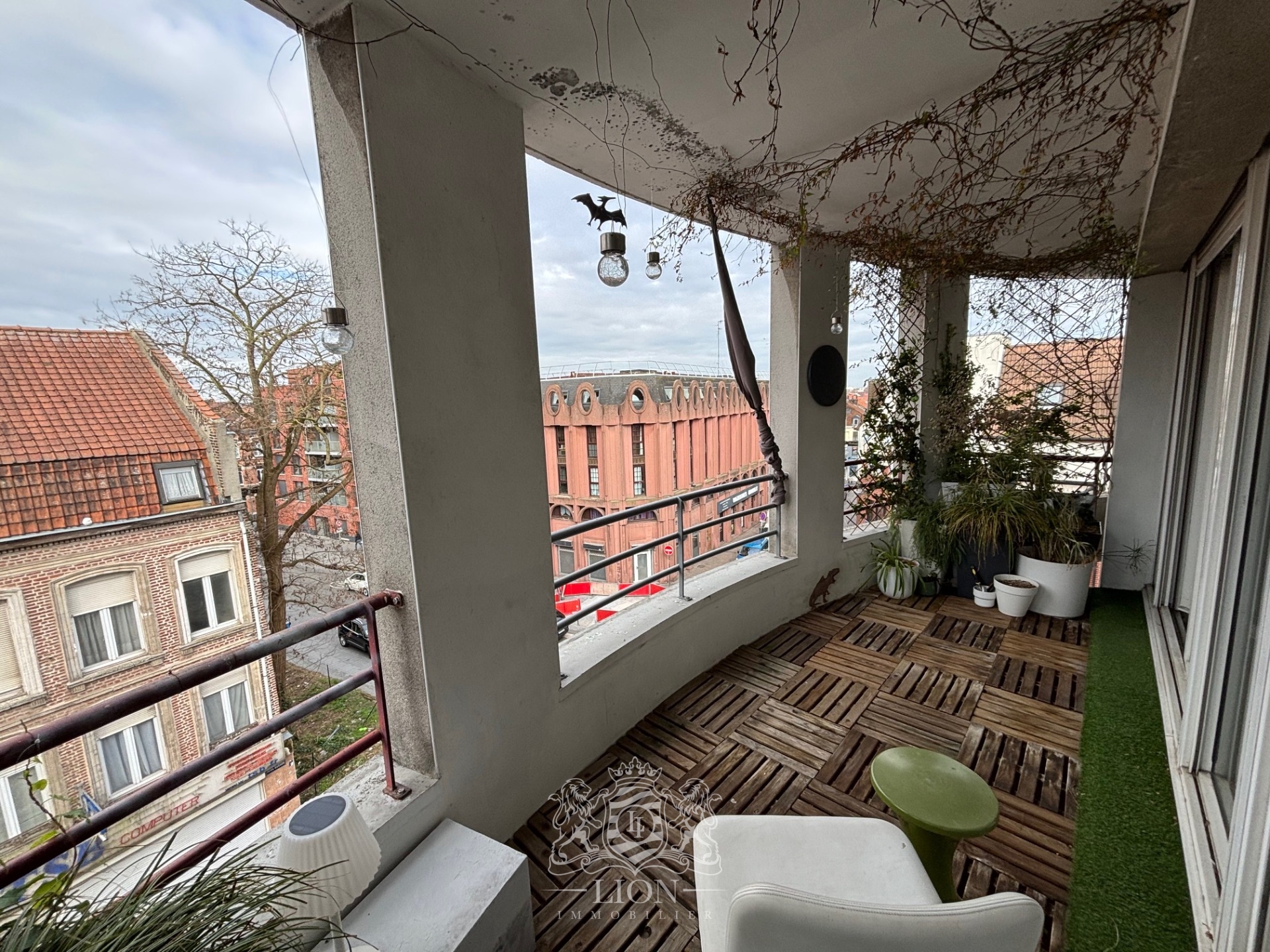 Wazemmes appartement 81m terrasse et parking Photo 4 - Le Lion Immobilier Wazemmes appartement 81m terrasse et parking Photo 4 - Le Lion Immobilier