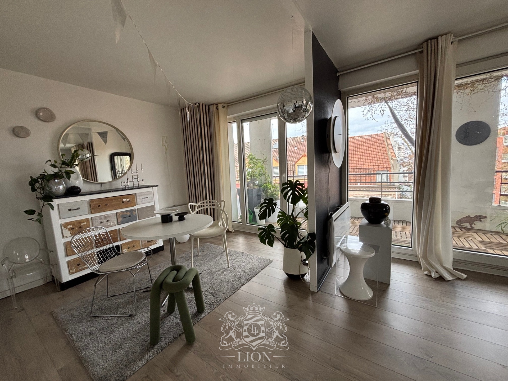 Wazemmes appartement 81m terrasse et parking Photo 7 - Le Lion Immobilier Wazemmes appartement 81m terrasse et parking Photo 7 - Le Lion Immobilier