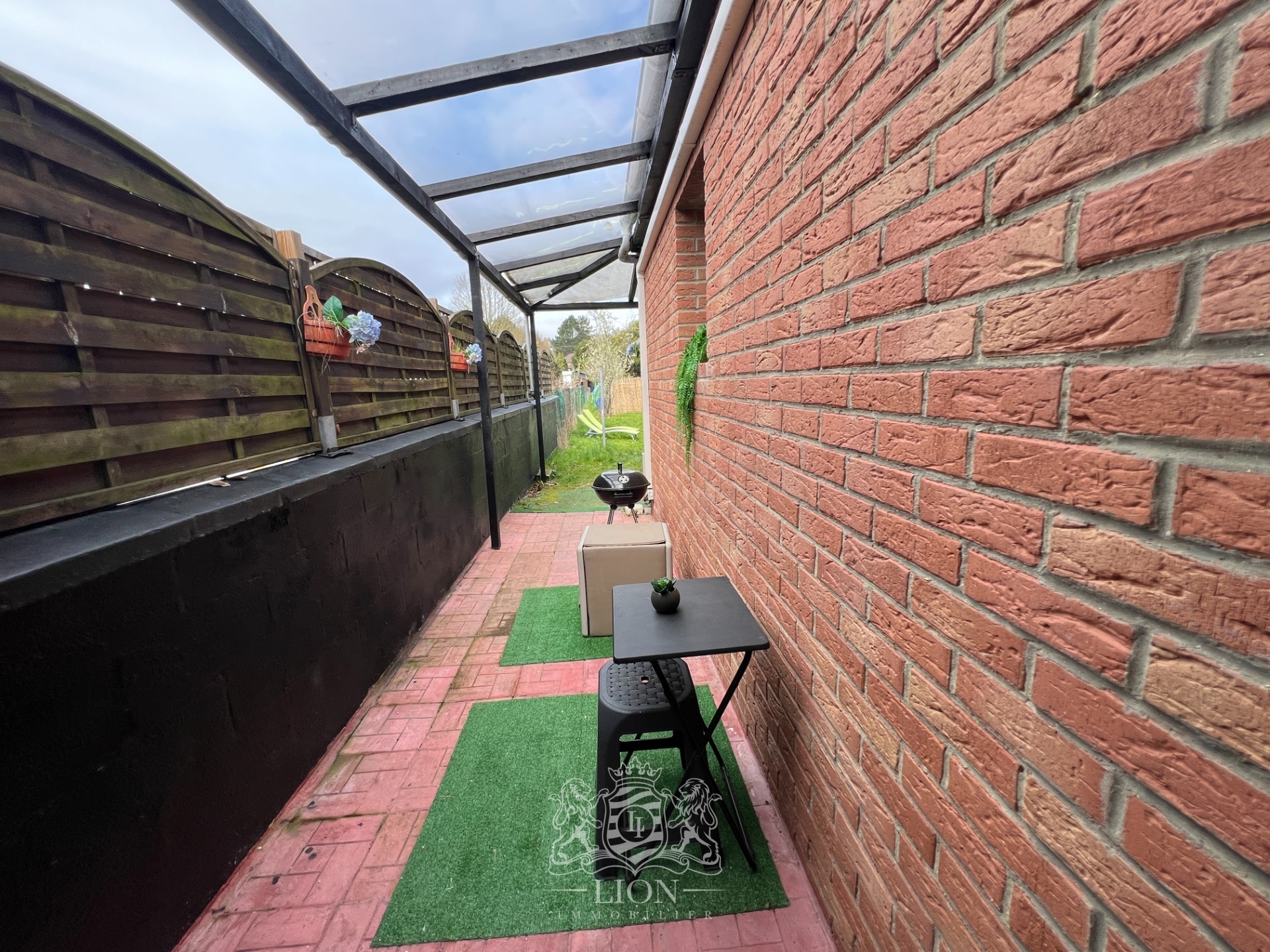 Maison mitoyenne 3 chambres sur ascq village Photo 3 - Le Lion Immobilier