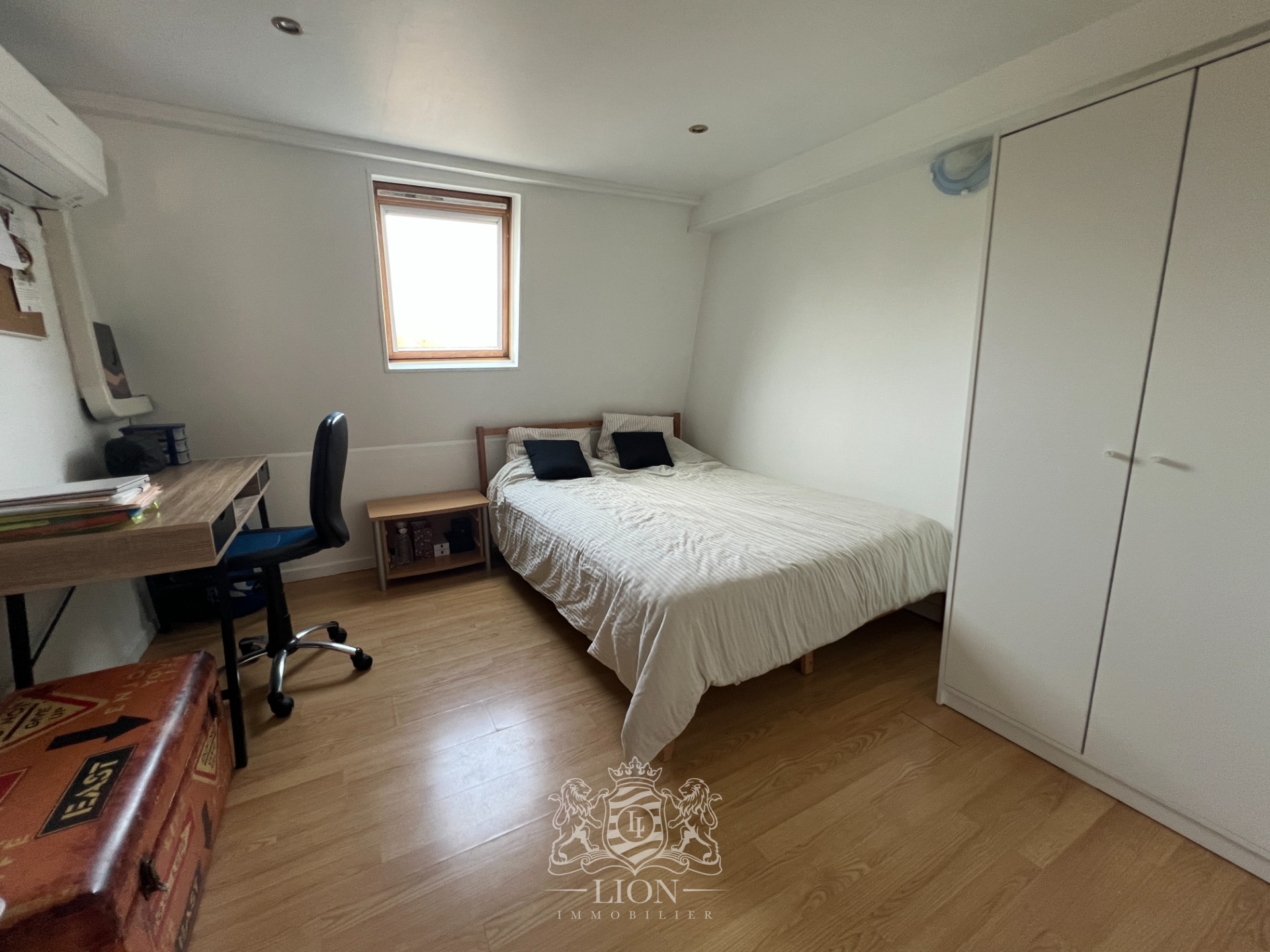 Maison mitoyenne 3 chambres sur ascq village Photo 5 - Le Lion Immobilier