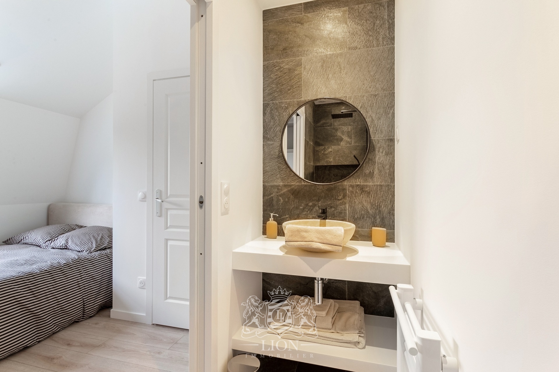 Atyp villeneuve d ascq maison 4 chambres avec jardin Photo 11 - Le Lion Immobilier Atyp villeneuve d ascq maison 4 chambres avec jardin Photo 11 - Le Lion Immobilier