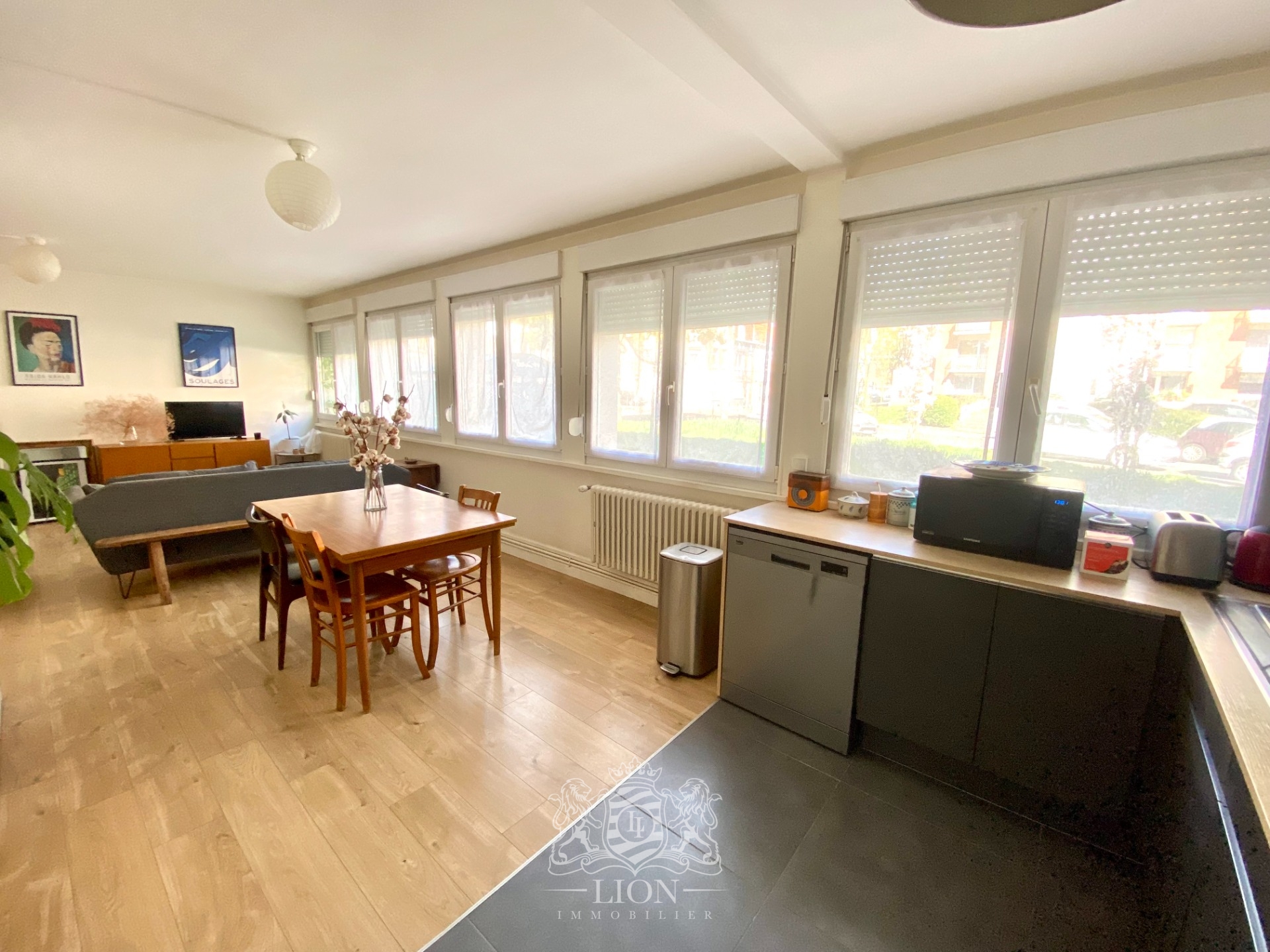 Appartement trois chambres avec jardin commun  Photo 4 - Le Lion Immobilier