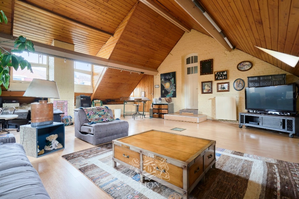 Splendide villa d architecte jardin et garage Photo 3 - Le Lion Immobilier