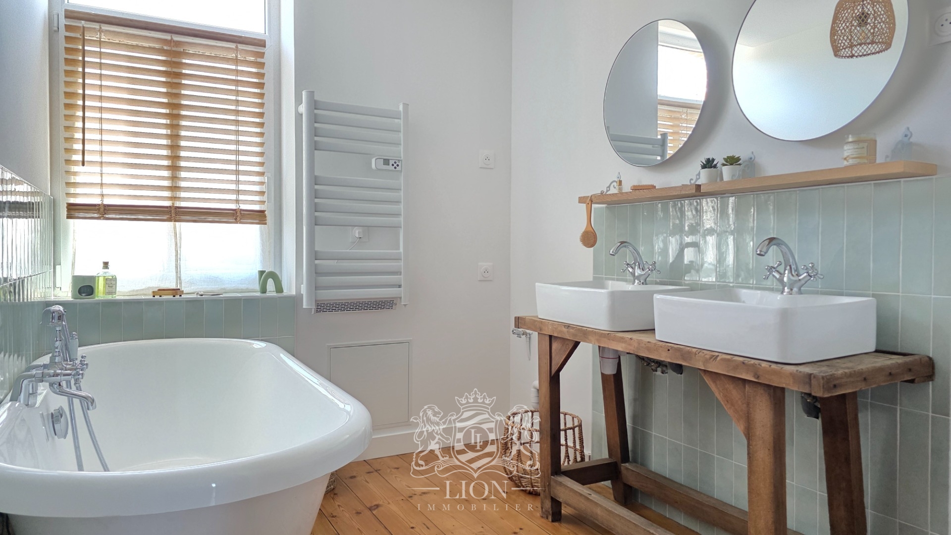 Large maison avec jardin  entierement renovee Photo 3 - Le Lion Immobilier