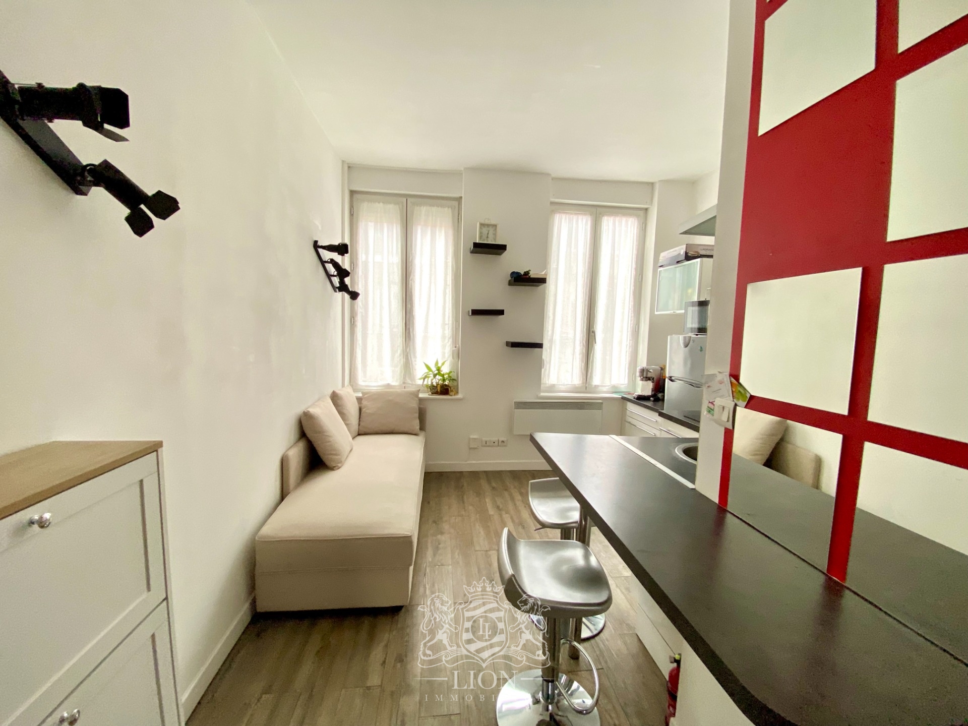T2 avec parking secteur la catho Photo 3 - Le Lion Immobilier T2 avec parking secteur la catho Photo 3 - Le Lion Immobilier