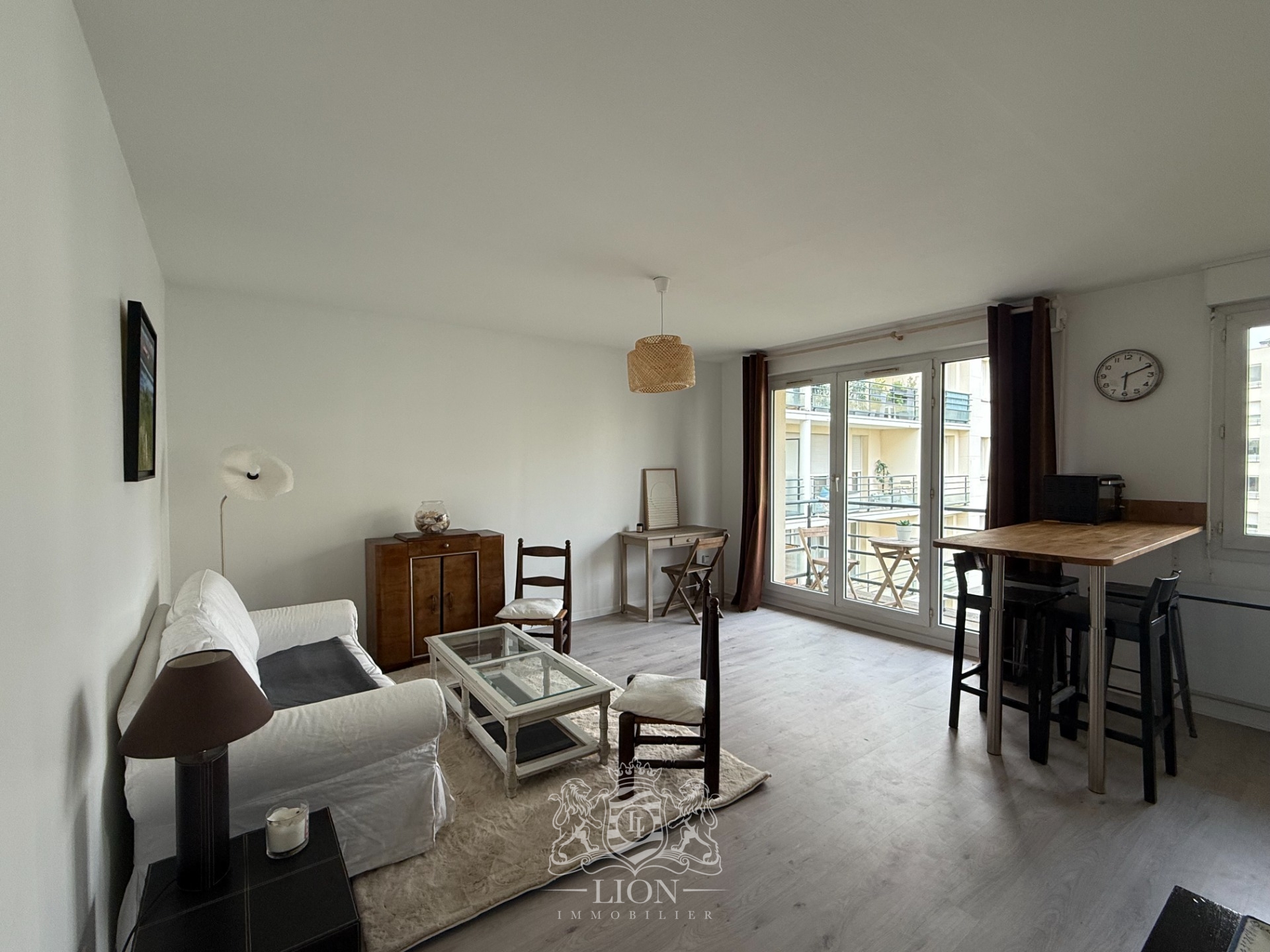 Auhh vieux lille t2 meuble Photo 2 - Le Lion Immobilier Auhh vieux lille t2 meuble Photo 2 - Le Lion Immobilier