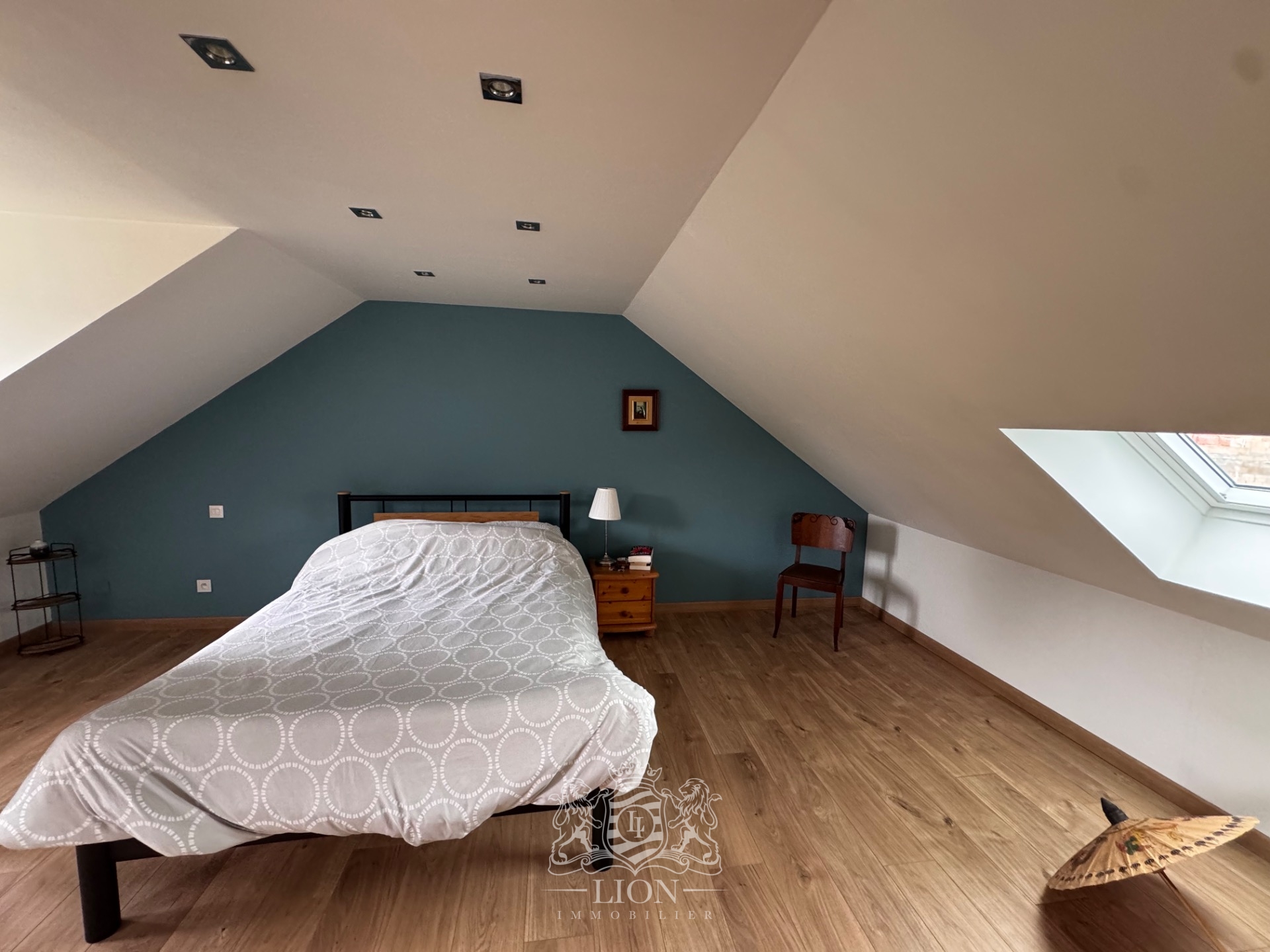 Maison loft contemporaine de 208 m Photo 10 - Le Lion Immobilier Maison loft contemporaine de 208 m Photo 10 - Le Lion Immobilier