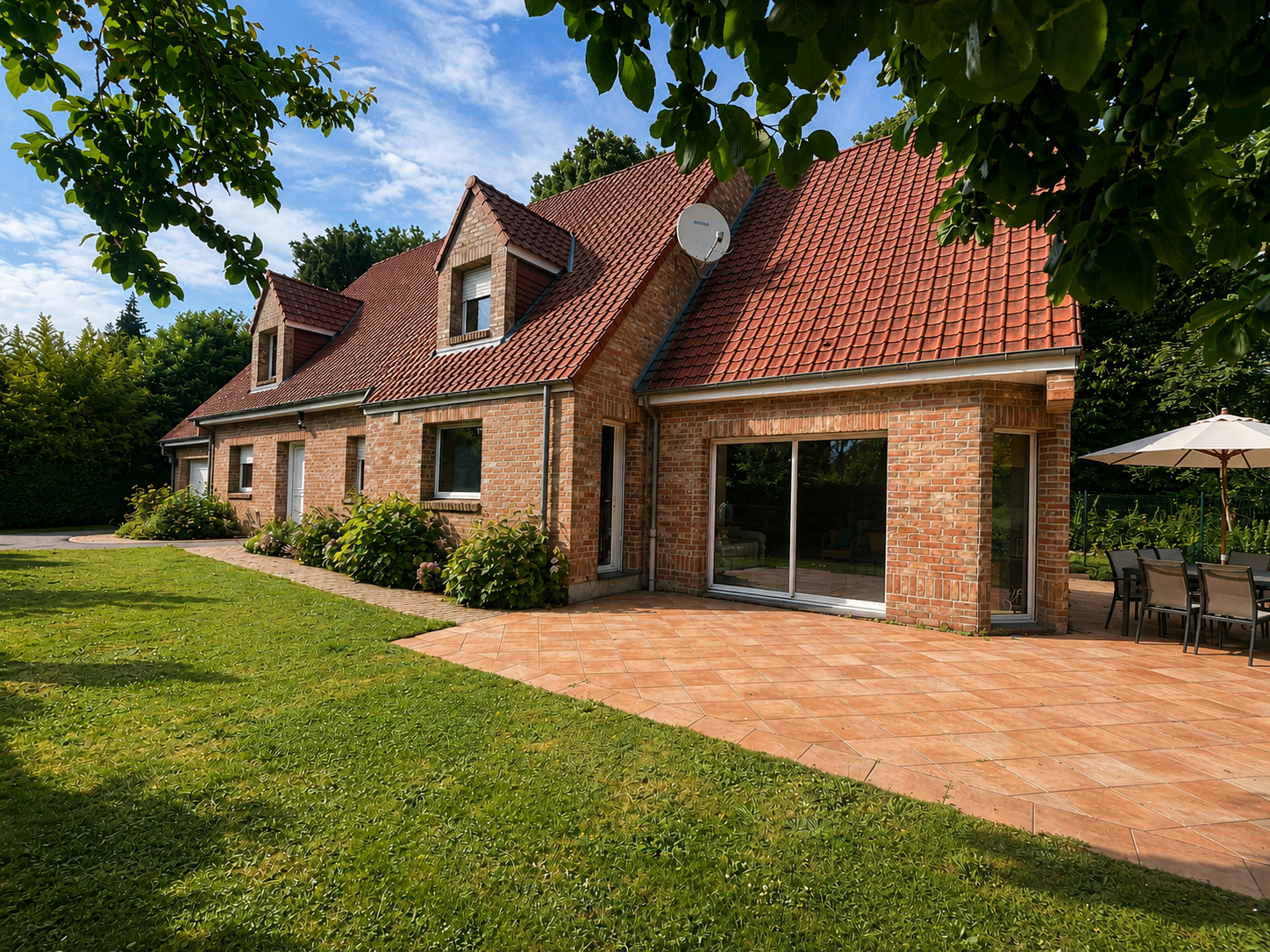 Maison de famille Photo 1 - Le Lion Immobilier Maison de famille Photo 1 - Le Lion Immobilier