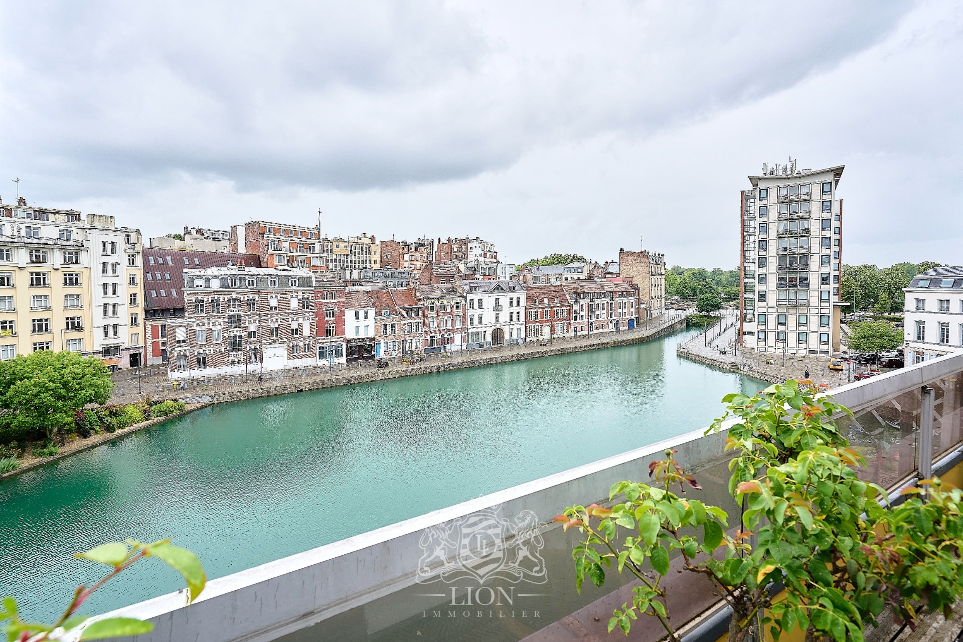 Rare quai du wault duplex avec balcon et parking Photo 11 - Le Lion Immobilier Rare quai du wault duplex avec balcon et parking Photo 11 - Le Lion Immobilier