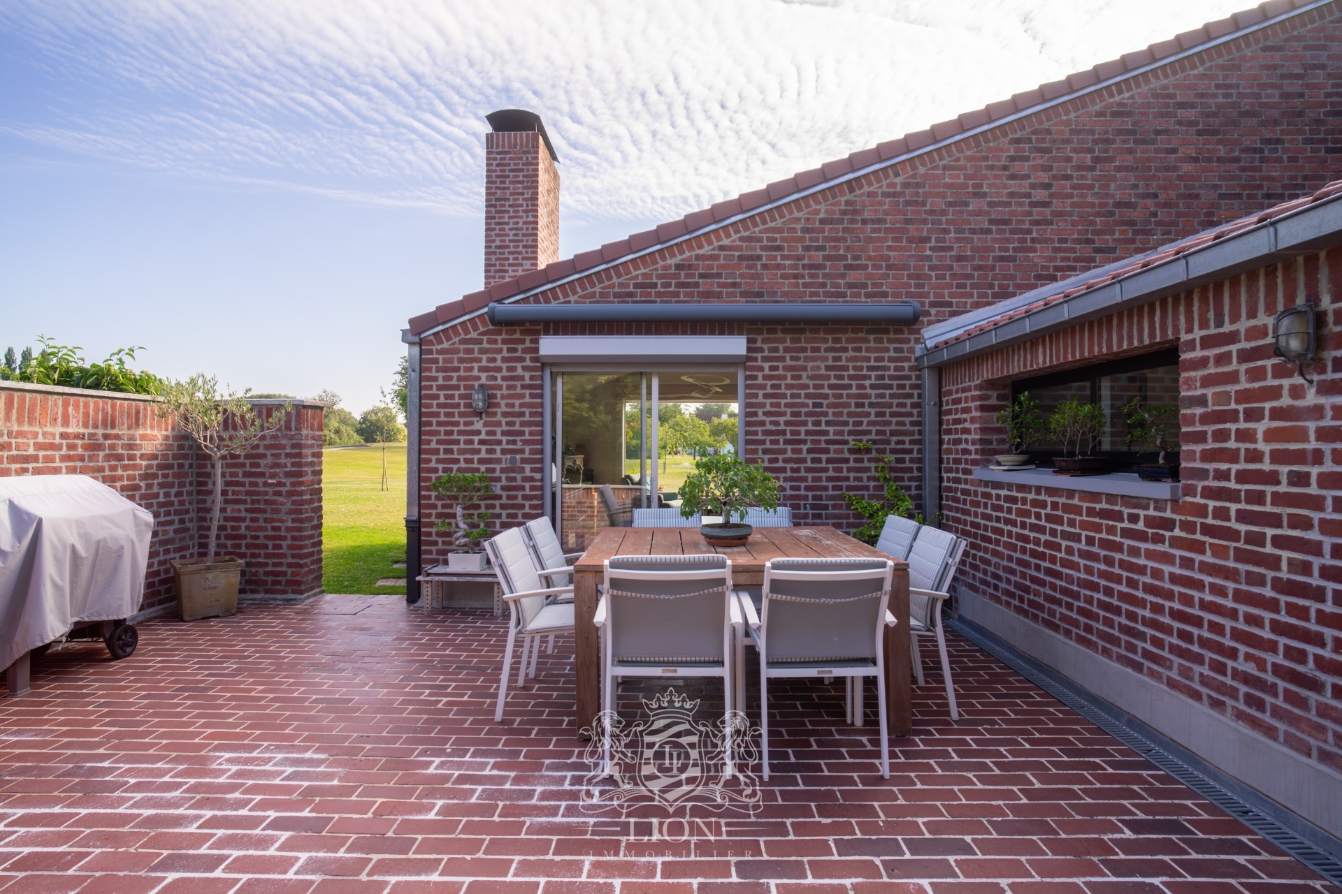 Maison de plain pied en premier rang golf de brigode Photo 1 - Le Lion Immobilier Maison de plain pied en premier rang golf de brigode Photo 1 - Le Lion Immobilier