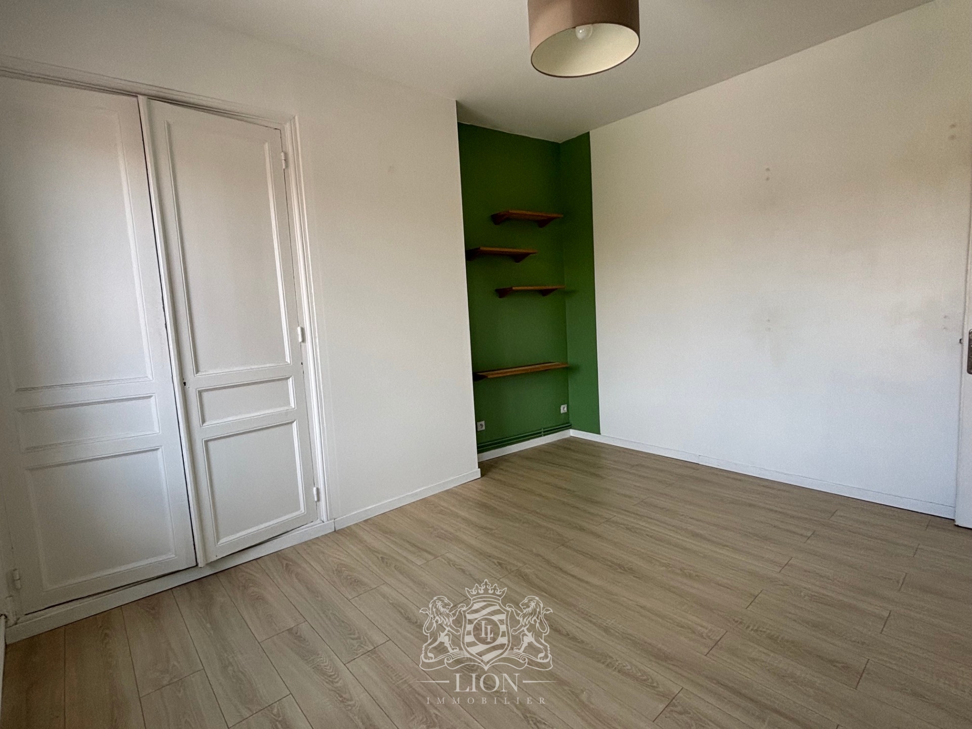 Rue gantois appartement type 2 50m Photo 6 - Le Lion Immobilier