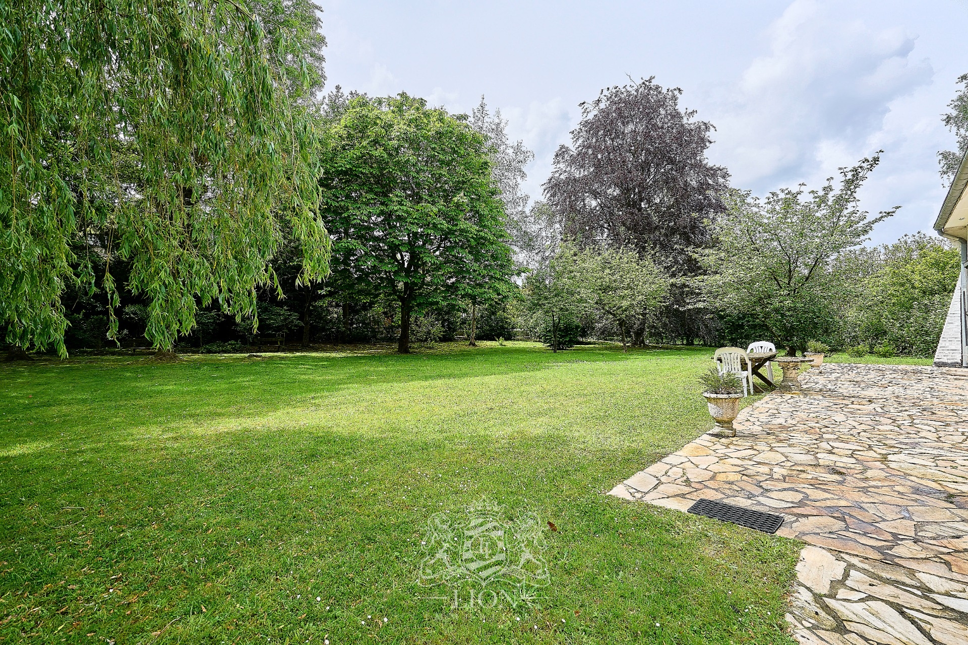 Rare individuelle croix blanche 3100 m2 terrain Photo 1 - Le Lion Immobilier