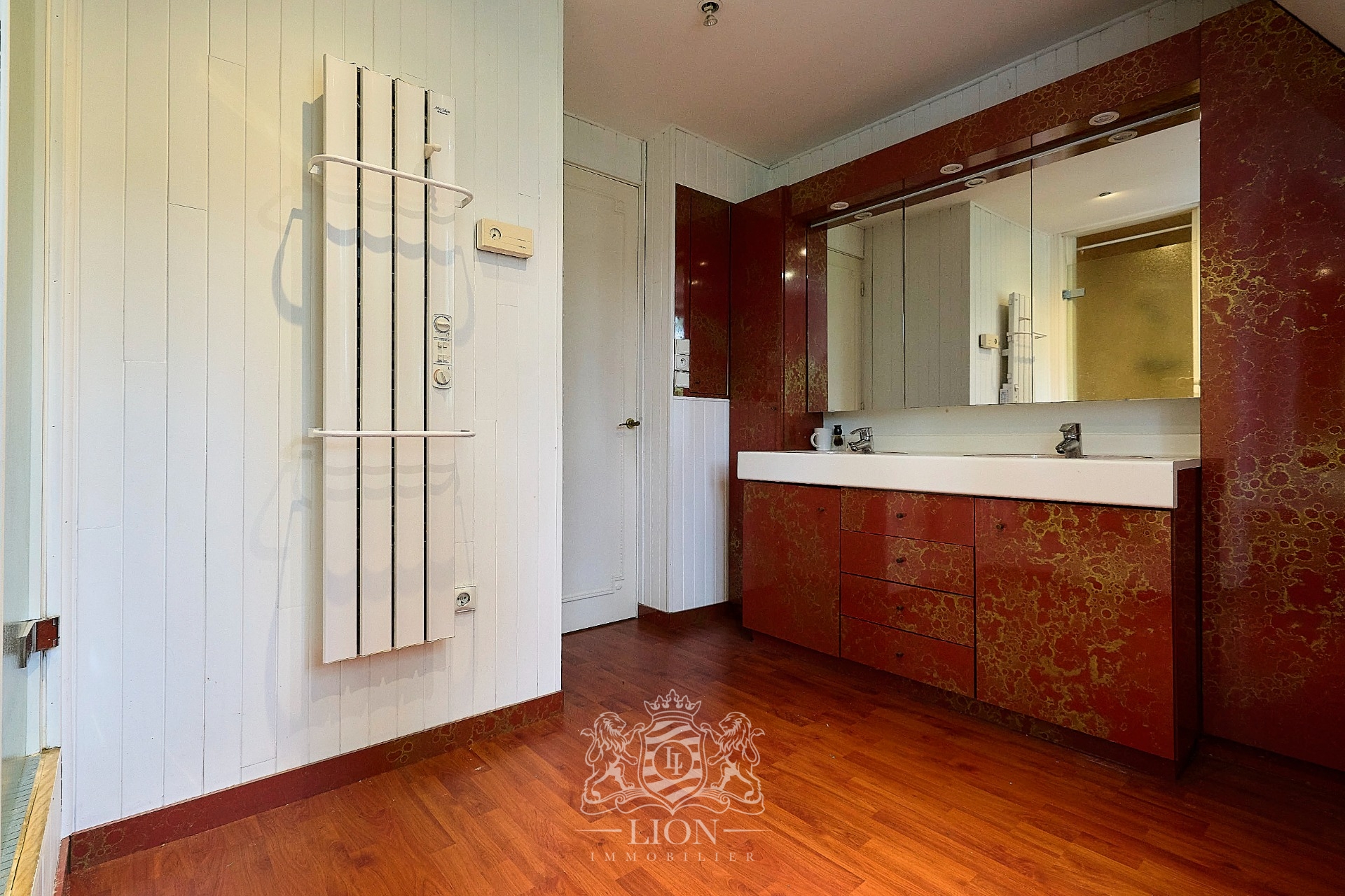 Rare individuelle croix blanche 3100 m2 terrain Photo 11 - Le Lion Immobilier Rare individuelle croix blanche 3100 m2 terrain Photo 11 - Le Lion Immobilier