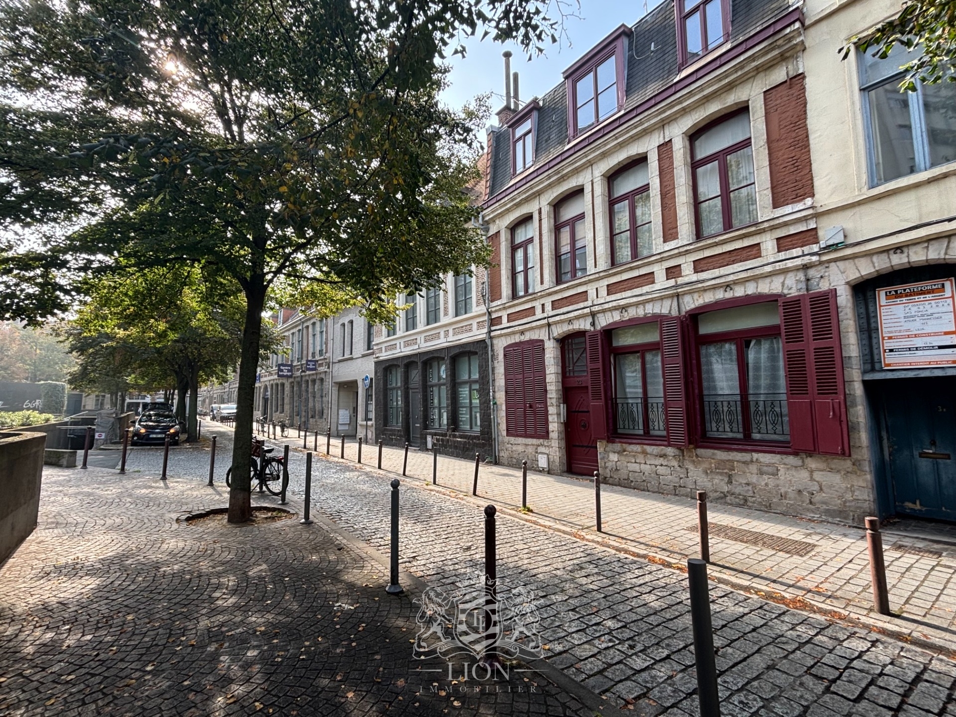 Hyper centre deux pas du vieux lille studio mezzanine Photo 1 - Le Lion Immobilier Hyper centre deux pas du vieux lille studio mezzanine Photo 1 - Le Lion Immobilier