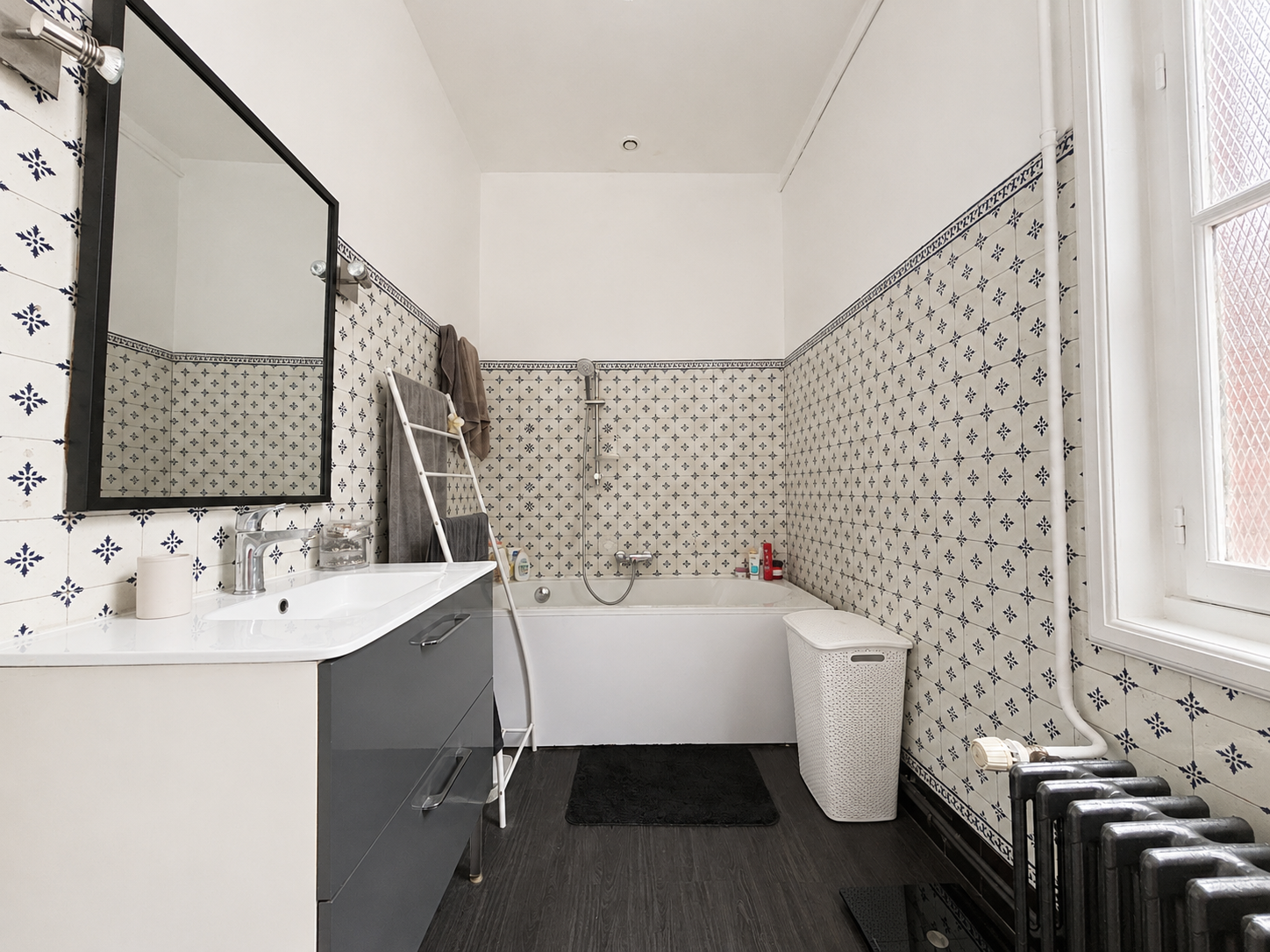 Elegante demeure familiale avec jardin et cachet Photo 11 - Le Lion Immobilier