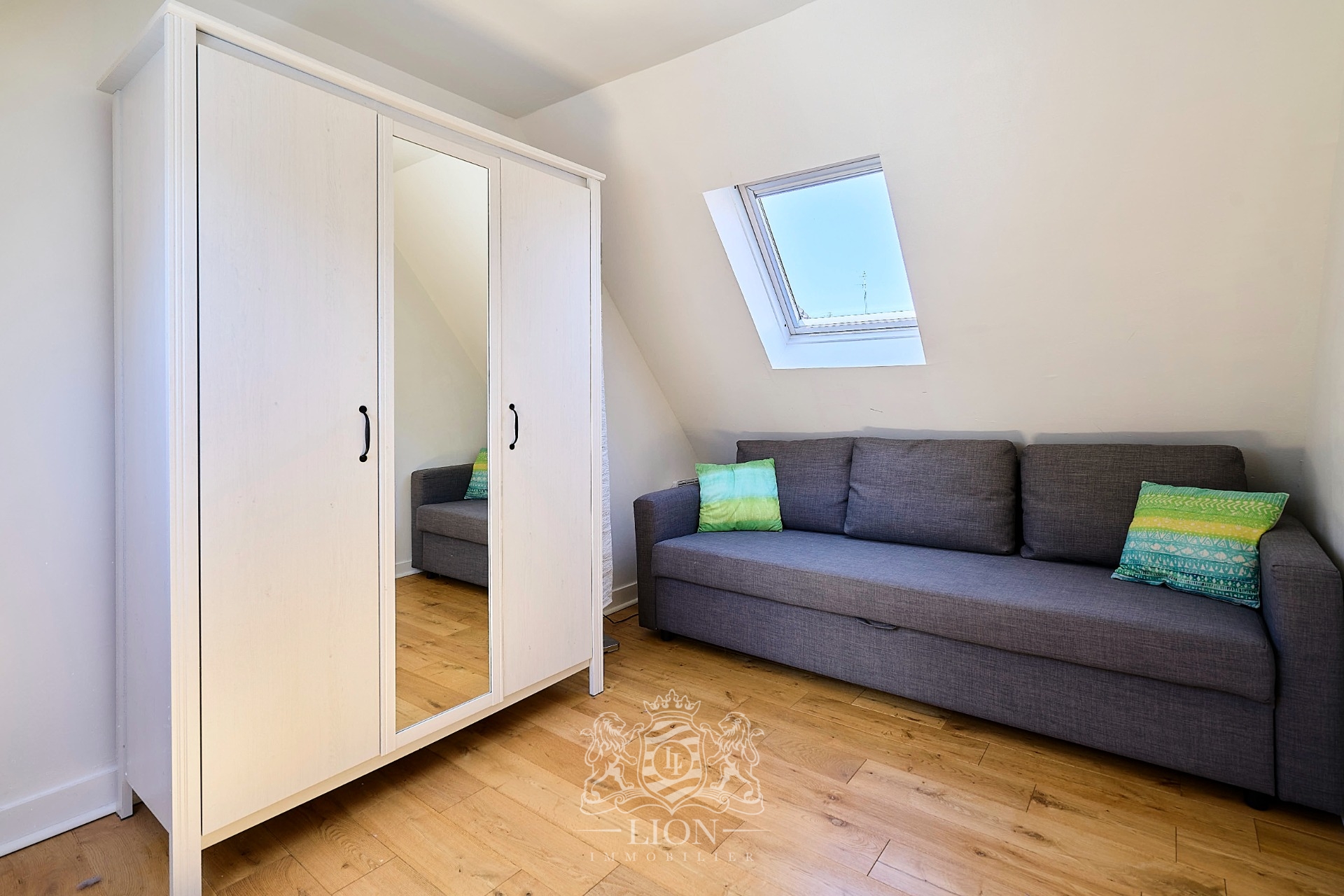 Duplex coup de coeur dernier etage deux chambres Photo 7 - Le Lion Immobilier Duplex coup de coeur dernier etage deux chambres Photo 7 - Le Lion Immobilier