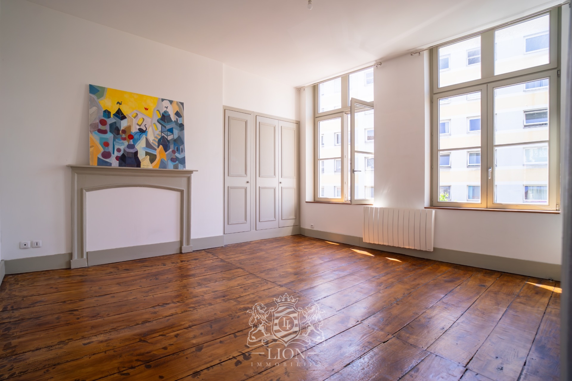 Hyper centre de lille superbe t2 traversant Photo 1 - Le Lion Immobilier Hyper centre de lille superbe t2 traversant Photo 1 - Le Lion Immobilier