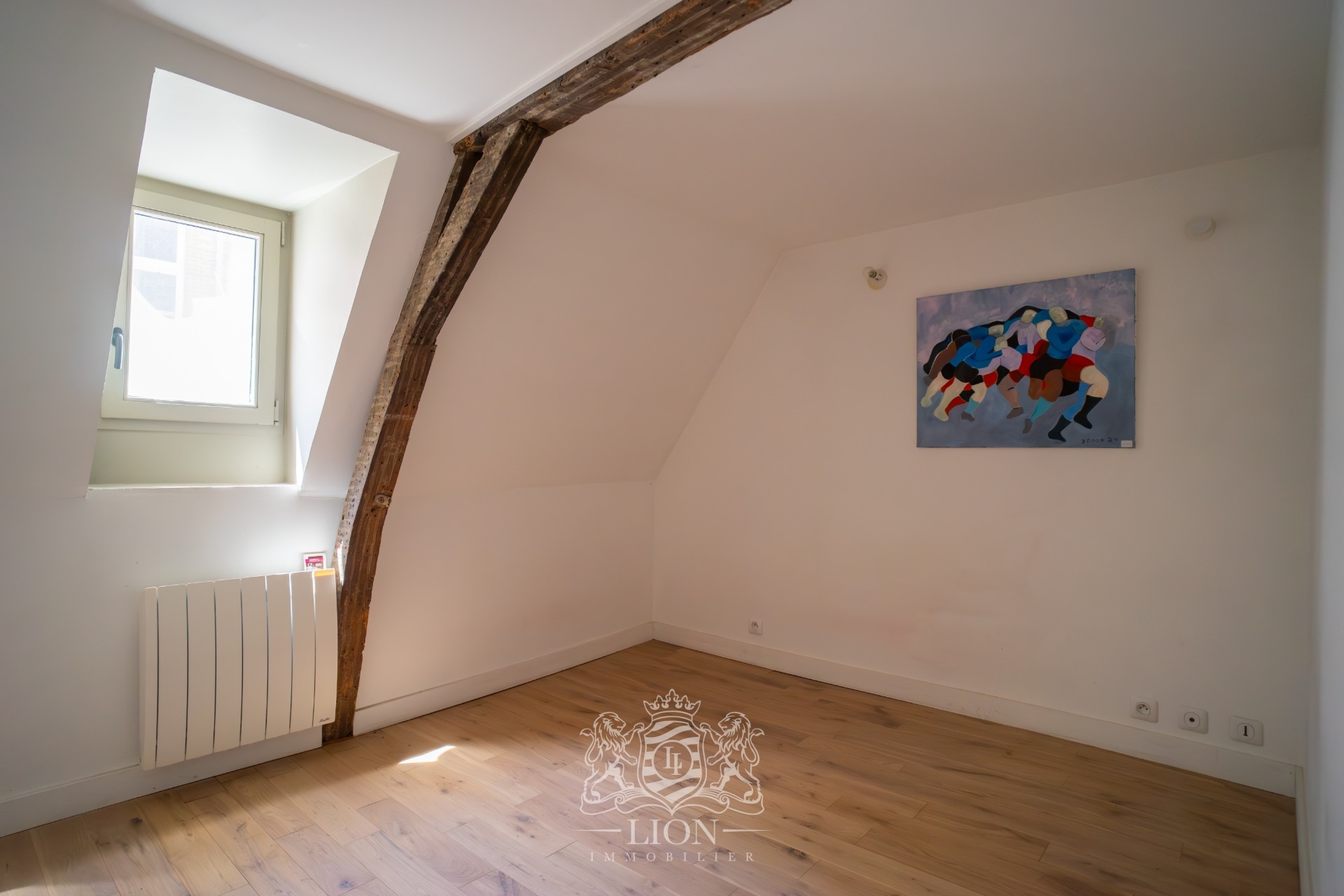 Maison de caractere renovee 3 chambres terrasse et cour Photo 11 - Le Lion Immobilier Maison de caractere renovee 3 chambres terrasse et cour Photo 11 - Le Lion Immobilier