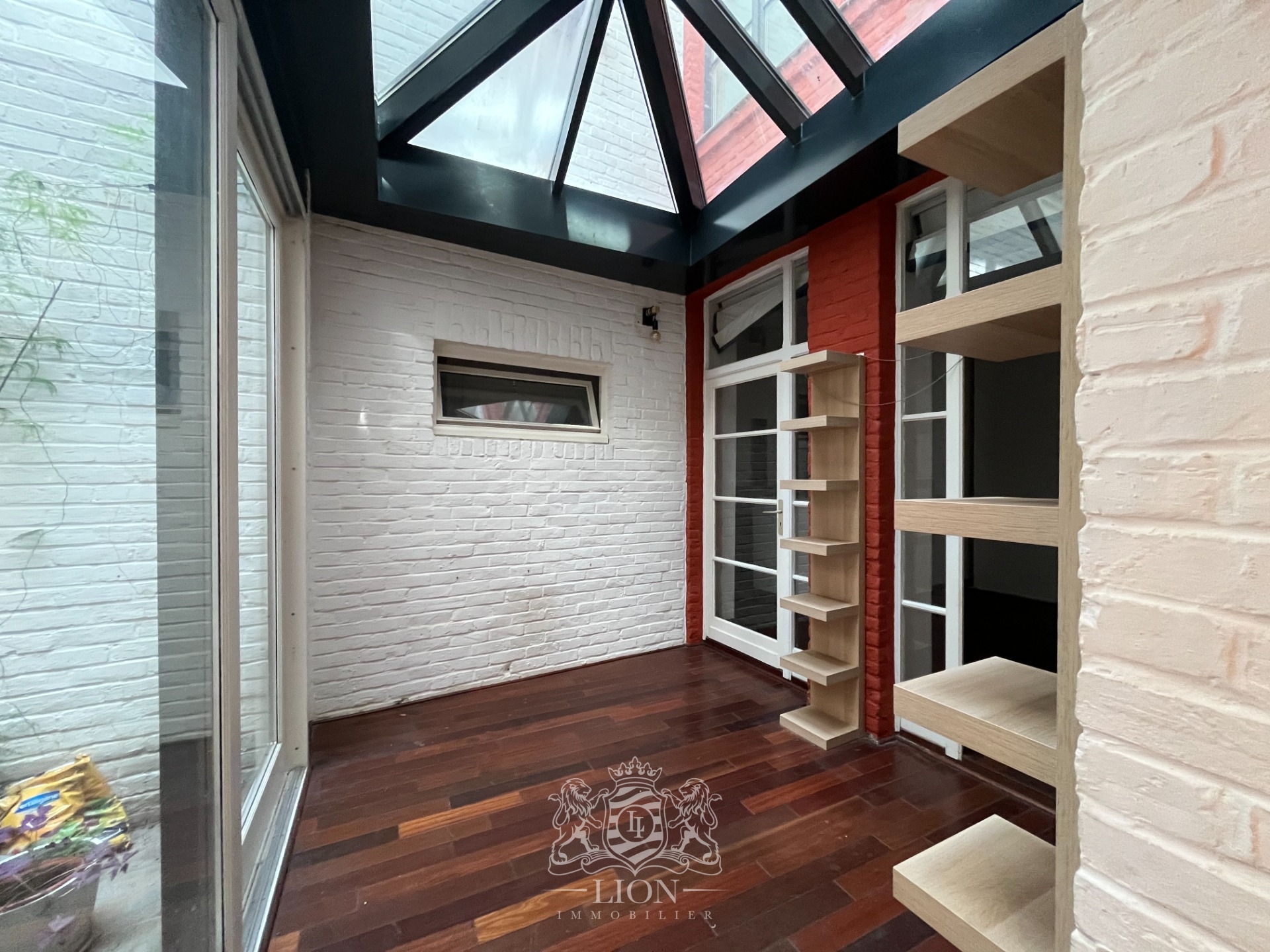 Auyl vieux lille t3 non meuble avec cour Photo 15 - Le Lion Immobilier