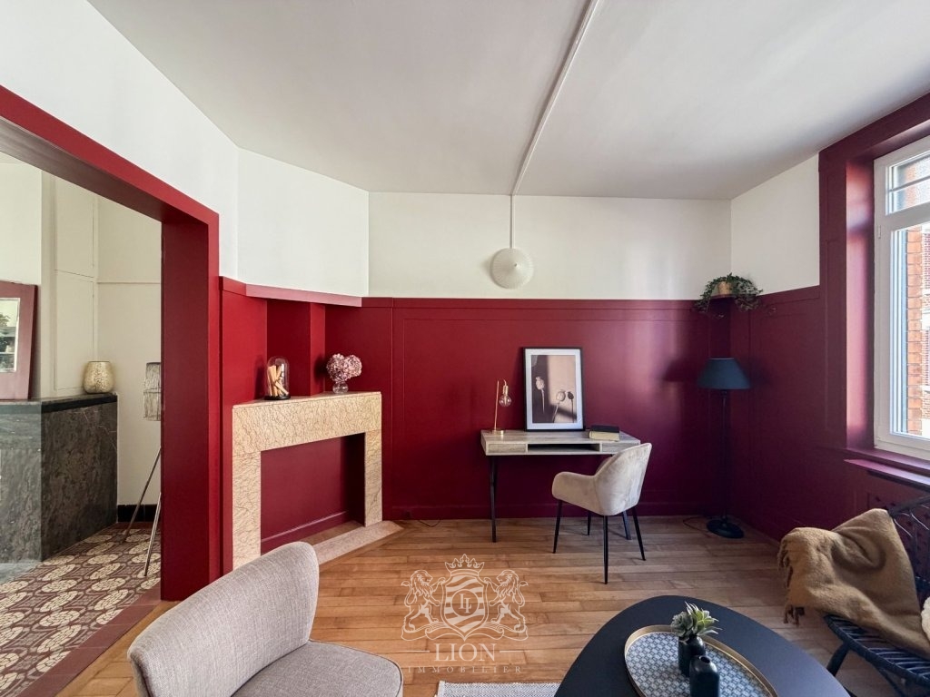 Buisson  coup de coeur 170m 5 ch jardin sud  garage Photo 3 - Le Lion Immobilier
