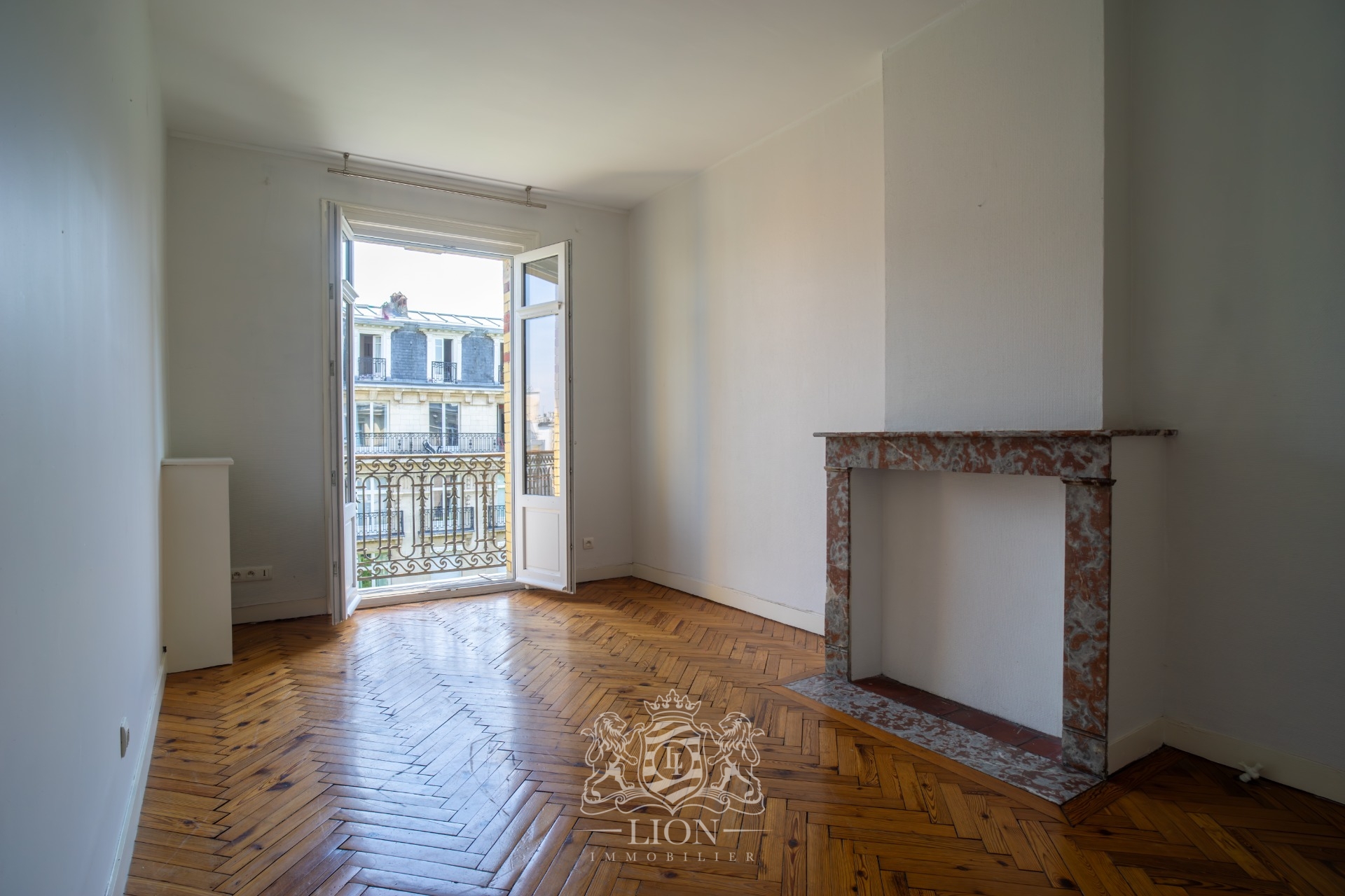 Rare appartement deux chambres grand place opera Photo 4 - Le Lion Immobilier