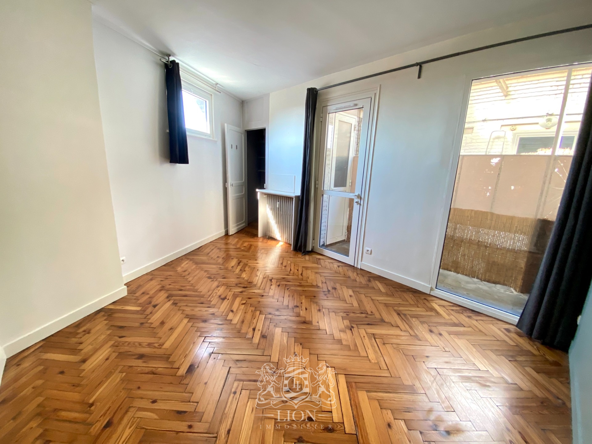Rare appartement deux chambres grand place opera Photo 7 - Le Lion Immobilier