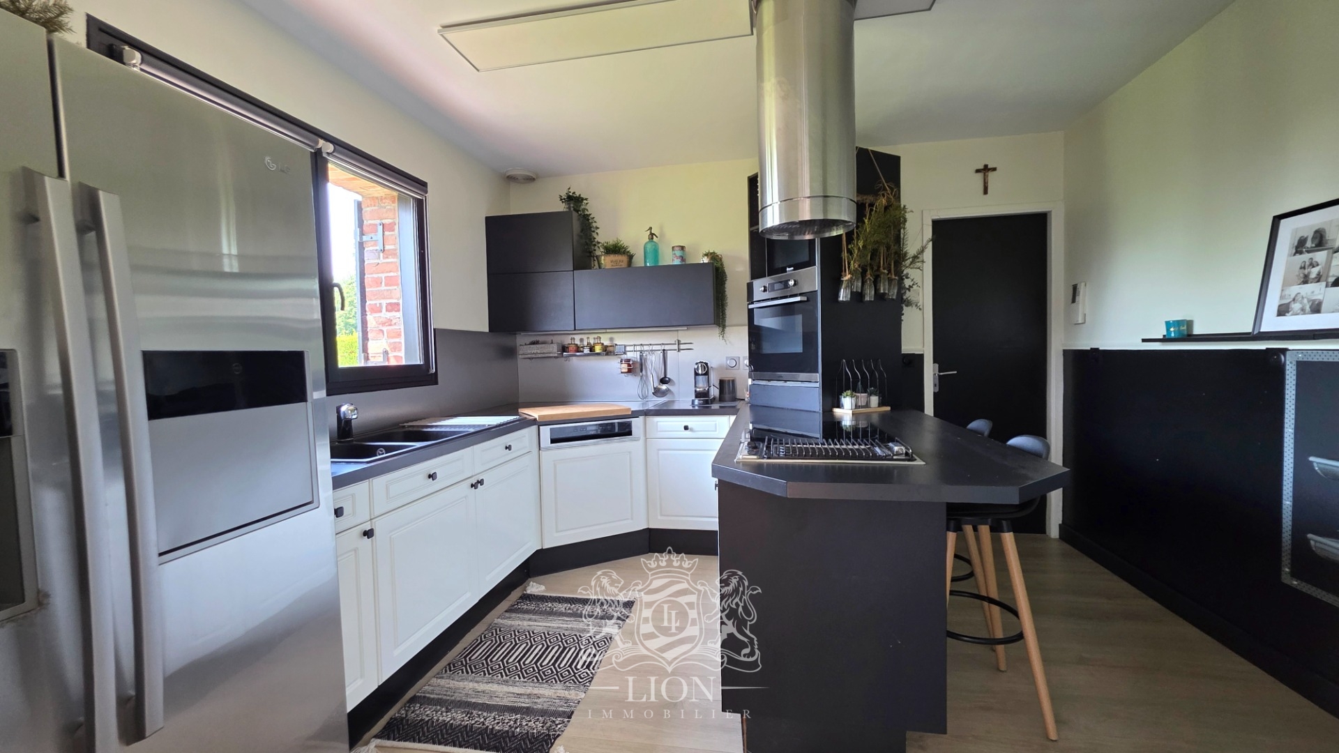 Maison individuelle 5 chambres double garage Photo 6 - Le Lion Immobilier Maison individuelle 5 chambres double garage Photo 6 - Le Lion Immobilier