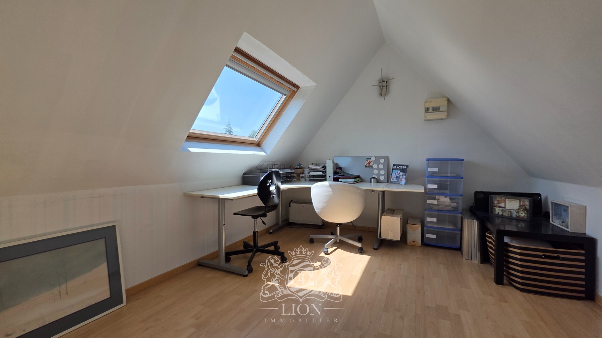 Maison individuelle 5 chambres double garage Photo 13 - Le Lion Immobilier Maison individuelle 5 chambres double garage Photo 13 - Le Lion Immobilier