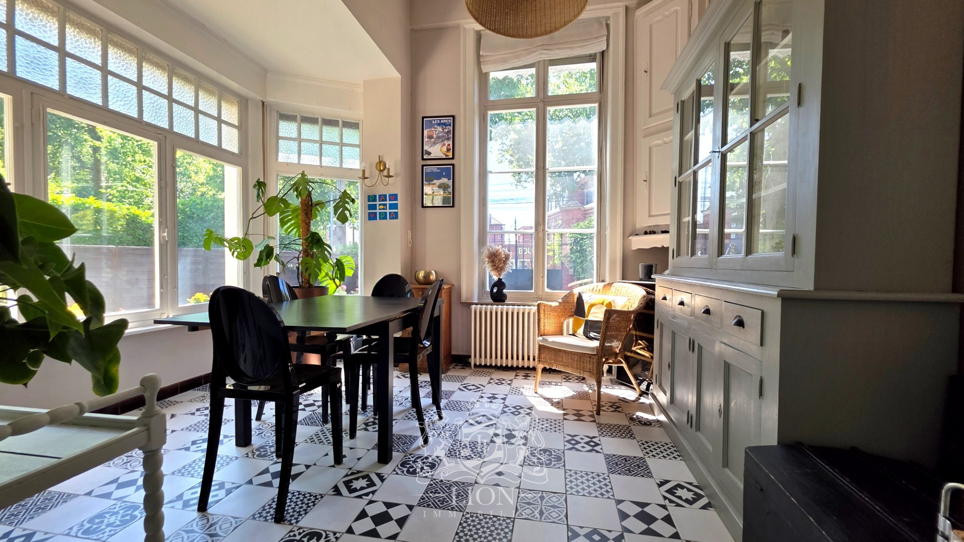 Off market hippodrome grande maison individuelle 6 chambres Photo 5 - Le Lion Immobilier Off market hippodrome grande maison individuelle 6 chambres Photo 5 - Le Lion Immobilier