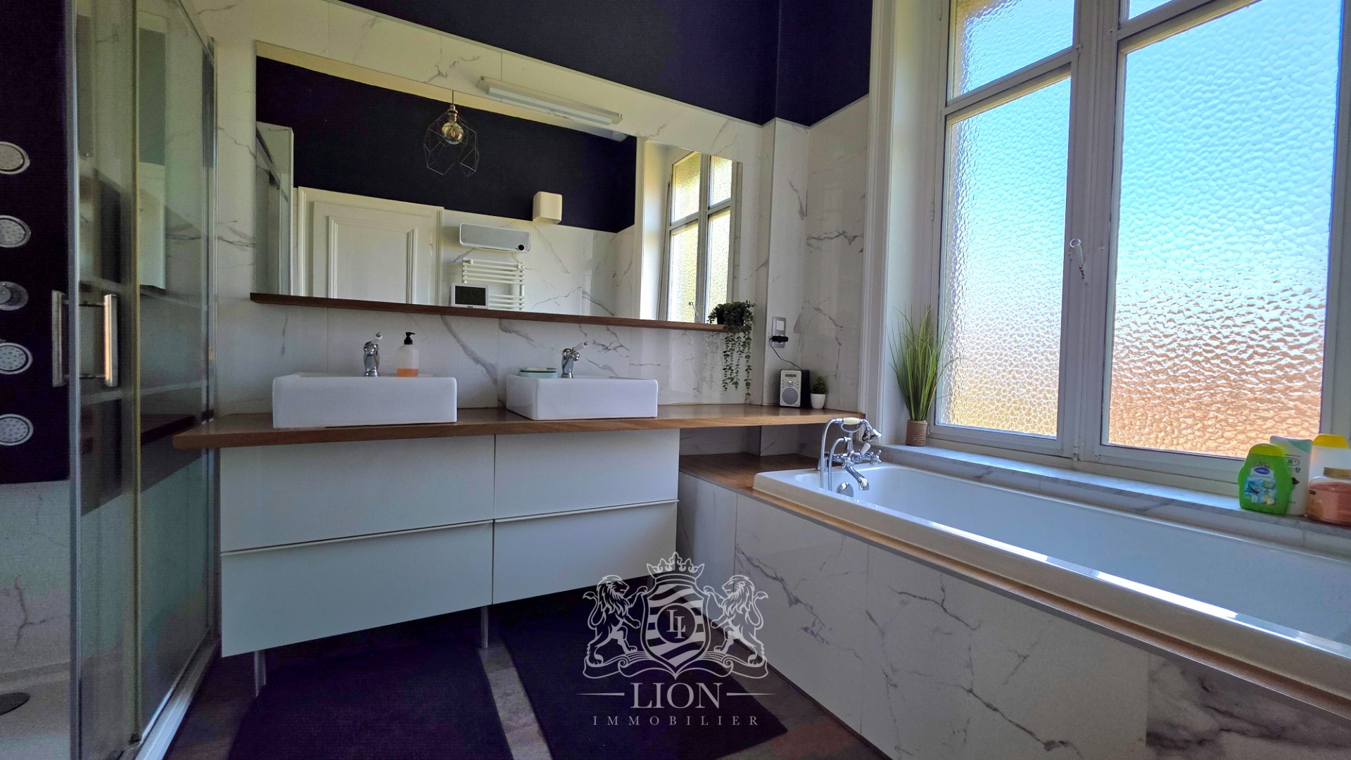 Off market hippodrome grande maison individuelle 6 chambres Photo 16 - Le Lion Immobilier Off market hippodrome grande maison individuelle 6 chambres Photo 16 - Le Lion Immobilier