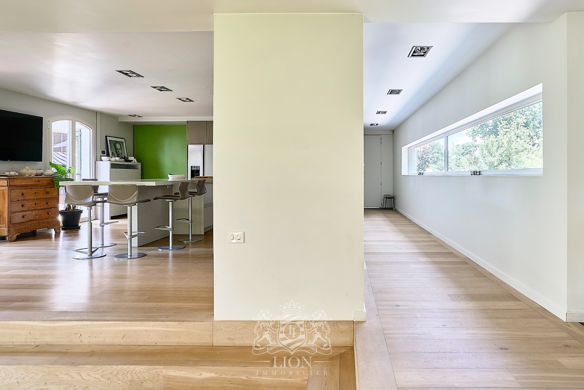 Maison maillard aux volumes contemporains Photo 7 - Le Lion Immobilier Maison maillard aux volumes contemporains Photo 7 - Le Lion Immobilier