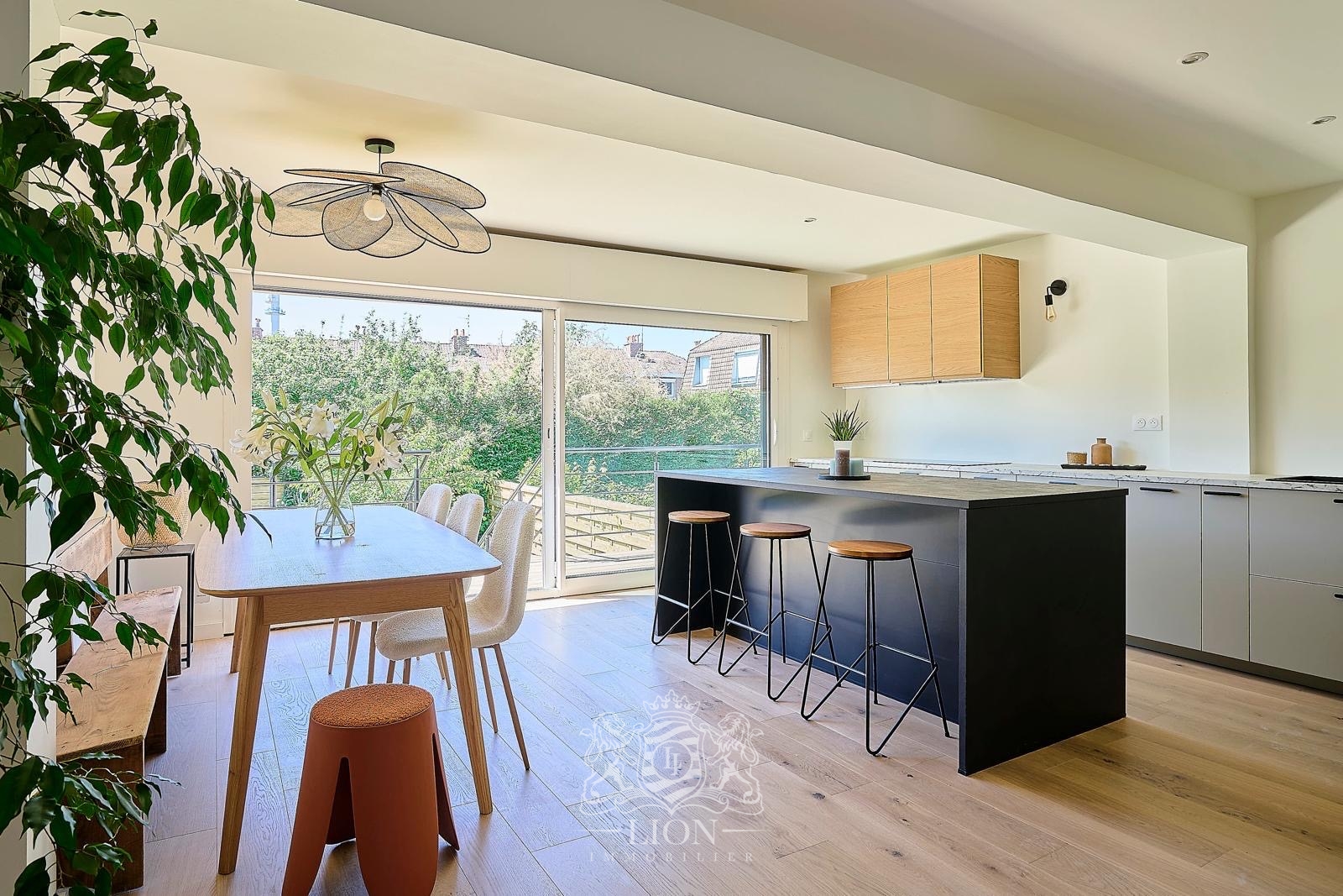 Maison renovee garage   jardin sud ouest Photo 1 - Le Lion Immobilier