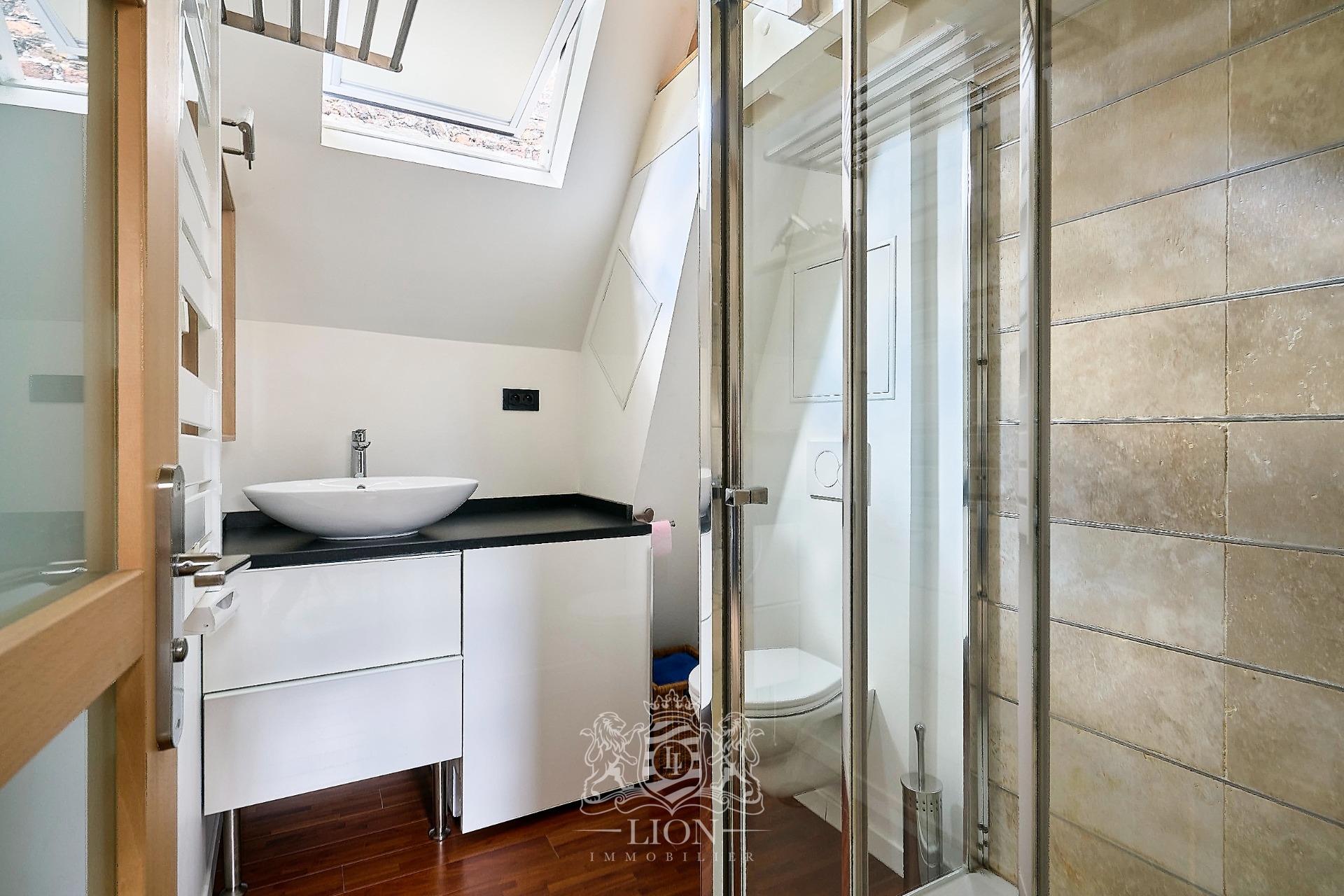 Rare vieux lille immeuble de deux appartements Photo 6 - Le Lion Immobilier Rare vieux lille immeuble de deux appartements Photo 6 - Le Lion Immobilier