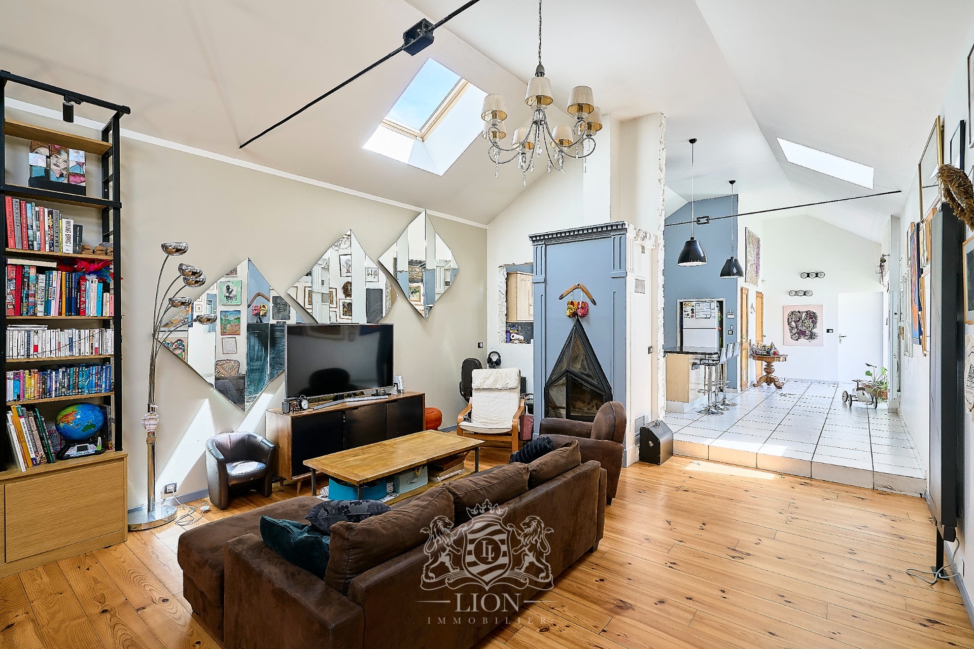 Appartement esprit loft avec garage et studio Photo 4 - Le Lion Immobilier