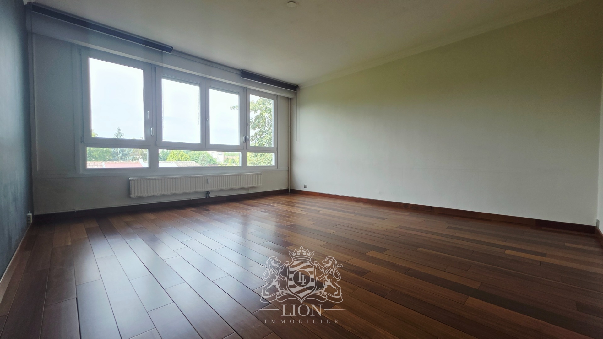 Appartement t4 garage et espaces verts Photo 1 - Le Lion Immobilier Appartement t4 garage et espaces verts Photo 1 - Le Lion Immobilier