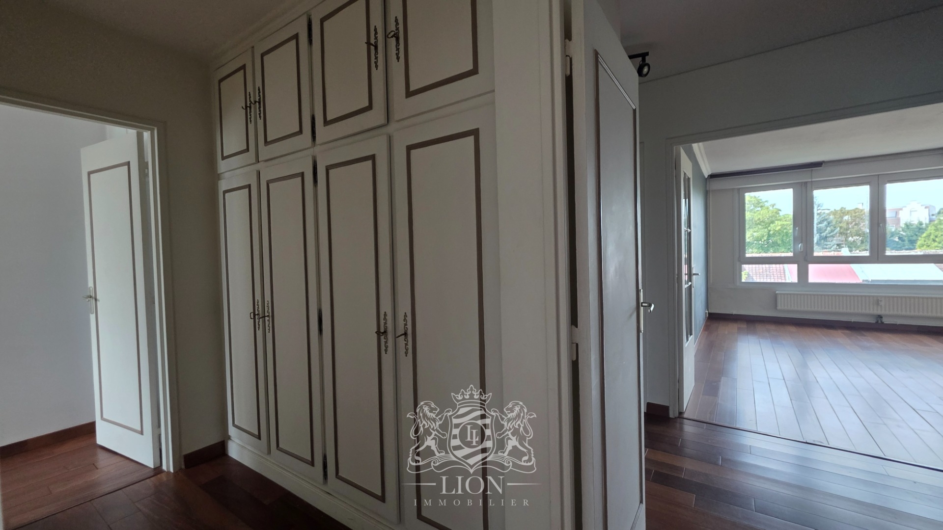 Appartement t4 garage et espaces verts Photo 6 - Le Lion Immobilier Appartement t4 garage et espaces verts Photo 6 - Le Lion Immobilier