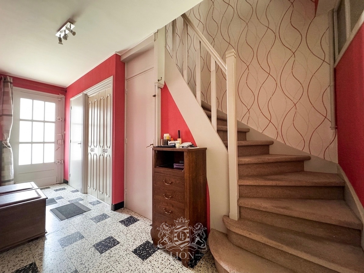 Charmante maison renover avec garage jardin degage Photo 5 - Le Lion Immobilier Charmante maison renover avec garage jardin degage Photo 5 - Le Lion Immobilier