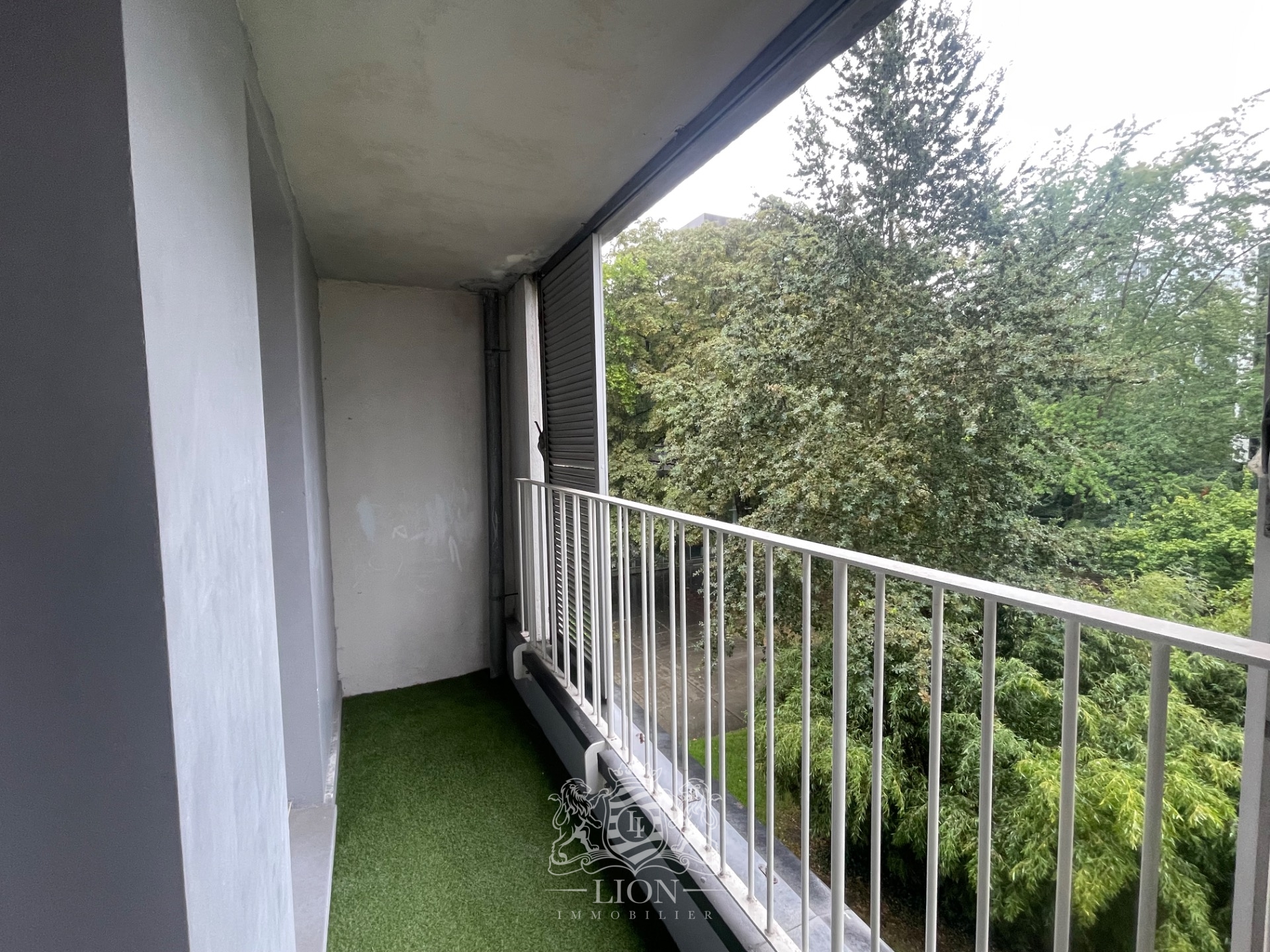 Appartement 2 chambres avec balcon et parking Photo 2 - Le Lion Immobilier Appartement 2 chambres avec balcon et parking Photo 2 - Le Lion Immobilier