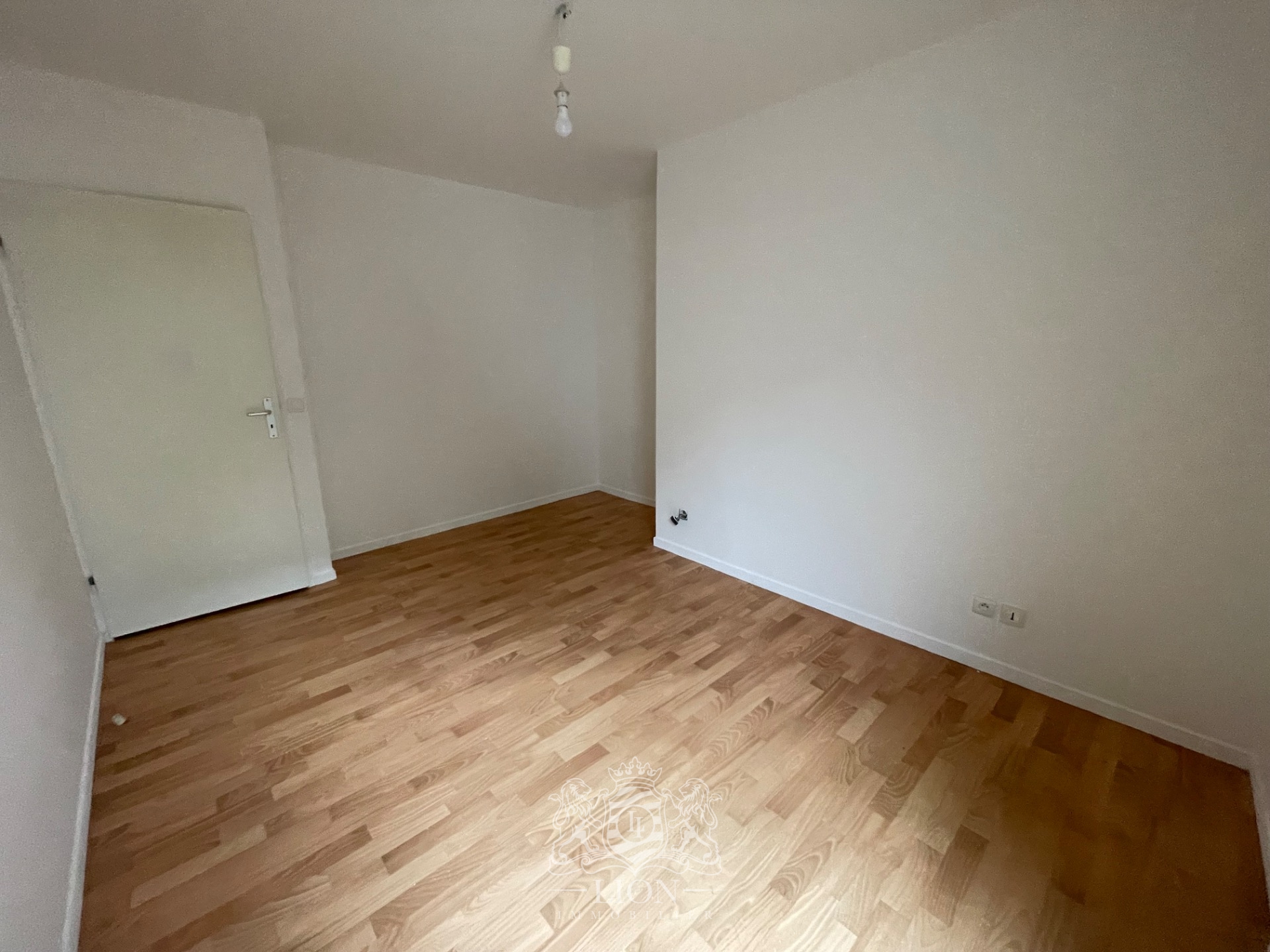 Appartement 2 chambres avec balcon et parking Photo 5 - Le Lion Immobilier Appartement 2 chambres avec balcon et parking Photo 5 - Le Lion Immobilier