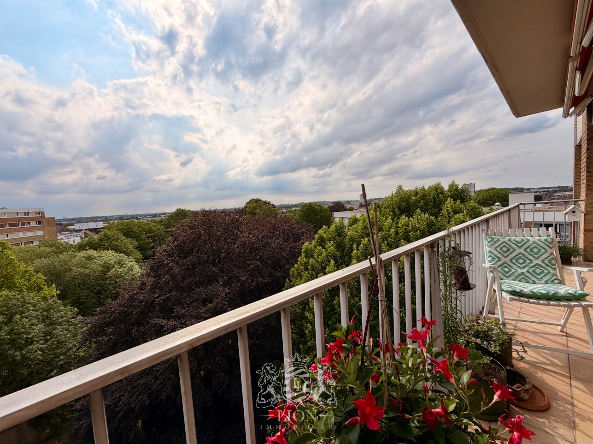 Appartement t4 d exception avec vue panoramique Photo 3 - Le Lion Immobilier Appartement t4 d exception avec vue panoramique Photo 3 - Le Lion Immobilier